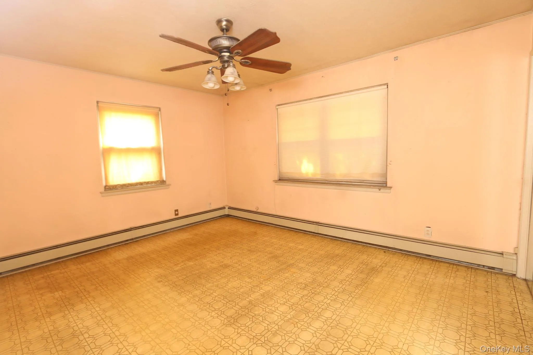 43 Ivanhoe Place, Hempstead, NY, 3 Bedrooms Bedrooms, 6 Rooms Rooms,2 BathroomsBathrooms,Residential,For Rent,Ivanhoe,0,1031979 43 Ivanhoe Place, Hempstead, NY, 3 Bedrooms Bedrooms, 6 Rooms Rooms,2 BathroomsBathrooms,Residential,For Rent,Ivanhoe,0,1031979