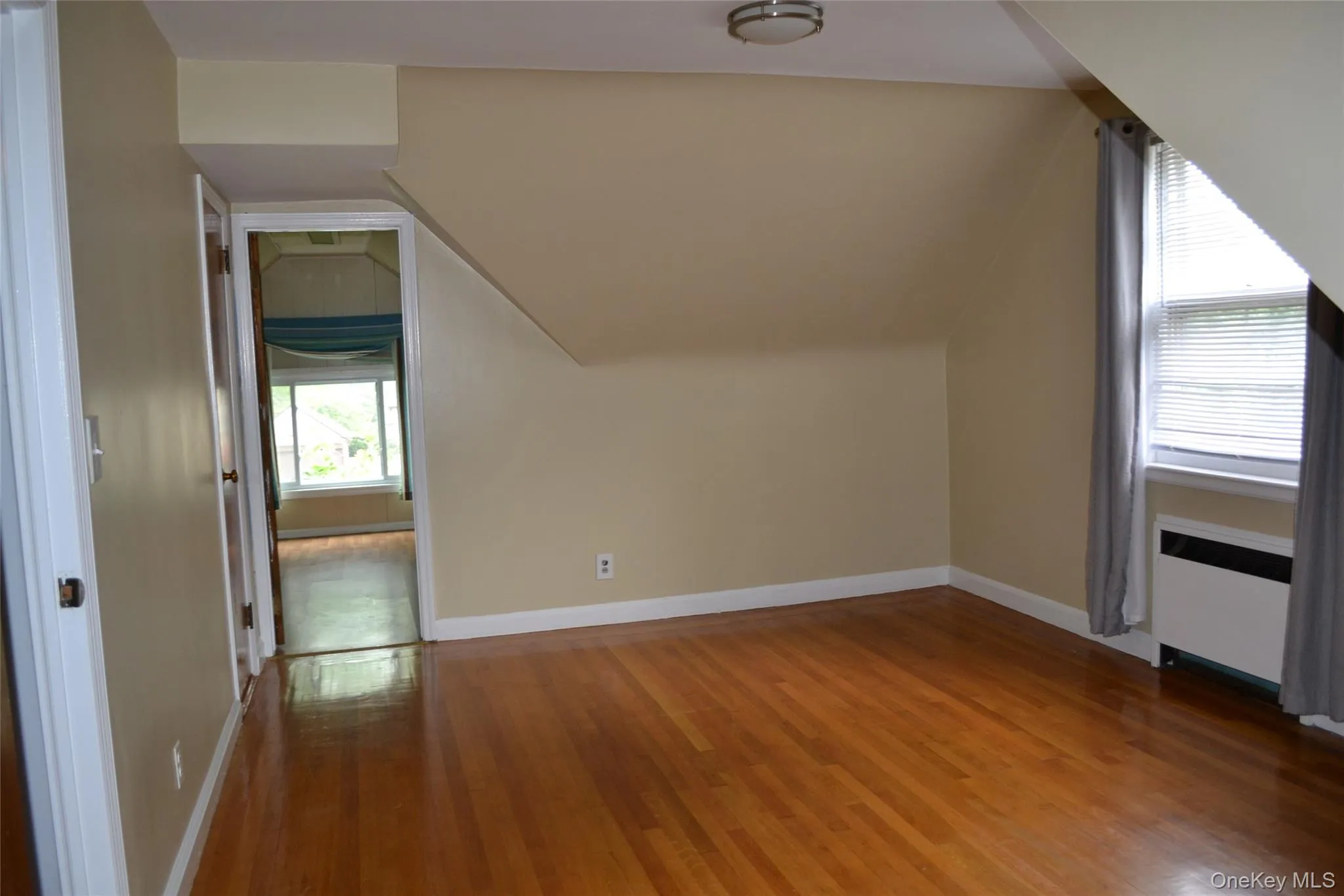 622 James Street, Pelham, NY, 5 Bedrooms Bedrooms, 10 Rooms Rooms,3 BathroomsBathrooms,Residential Lease,For Rent,James,0,1031985 622 James Street, Pelham, NY, 5 Bedrooms Bedrooms, 10 Rooms Rooms,3 BathroomsBathrooms,Residential Lease,For Rent,James,0,1031985
