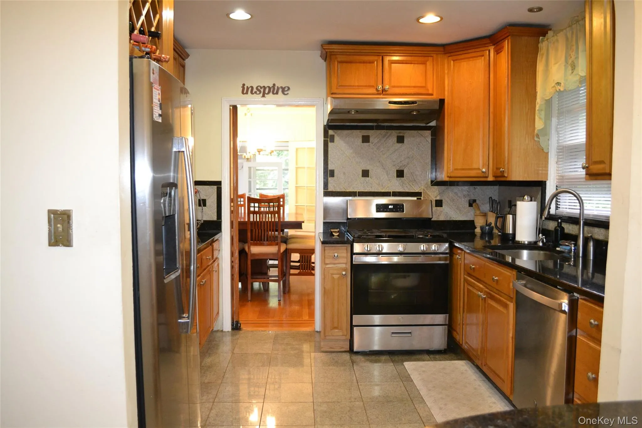 622 James Street, Pelham, NY, 5 Bedrooms Bedrooms, 10 Rooms Rooms,3 BathroomsBathrooms,Residential Lease,For Rent,James,0,1031985 622 James Street, Pelham, NY, 5 Bedrooms Bedrooms, 10 Rooms Rooms,3 BathroomsBathrooms,Residential Lease,For Rent,James,0,1031985