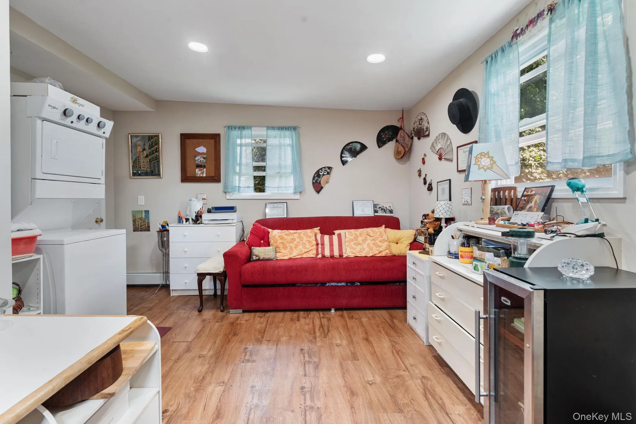 125 1st Street, Islip, NY, 3 Bedrooms Bedrooms, 6 Rooms Rooms,1 BathroomBathrooms,Residential,For Rent,1st,0,1031986 125 1st Street, Islip, NY, 3 Bedrooms Bedrooms, 6 Rooms Rooms,1 BathroomBathrooms,Residential,For Rent,1st,0,1031986