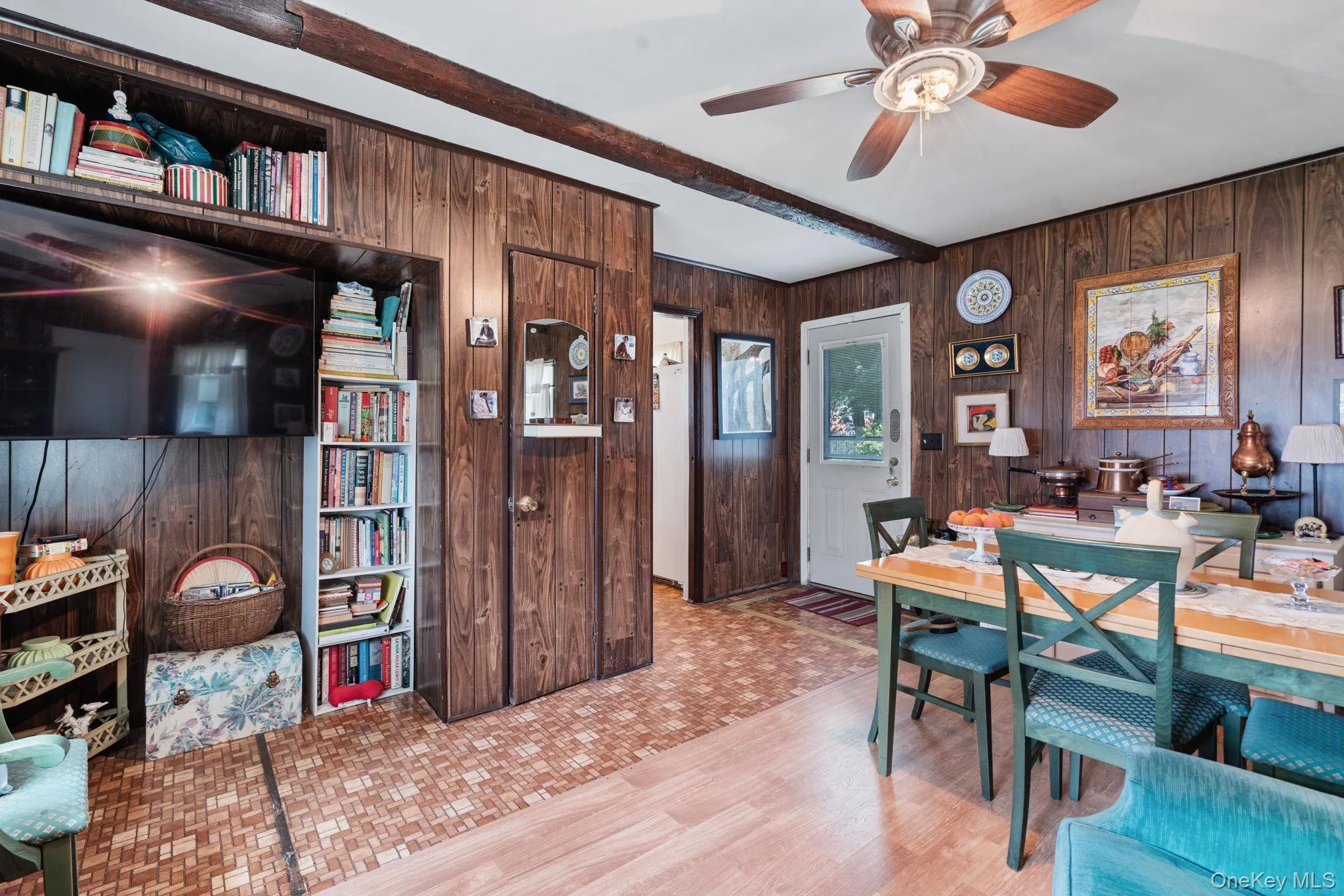 125 1st Street, Islip, NY, 3 Bedrooms Bedrooms, 6 Rooms Rooms,1 BathroomBathrooms,Residential,For Rent,1st,0,1031986 125 1st Street, Islip, NY, 3 Bedrooms Bedrooms, 6 Rooms Rooms,1 BathroomBathrooms,Residential,For Rent,1st,0,1031986