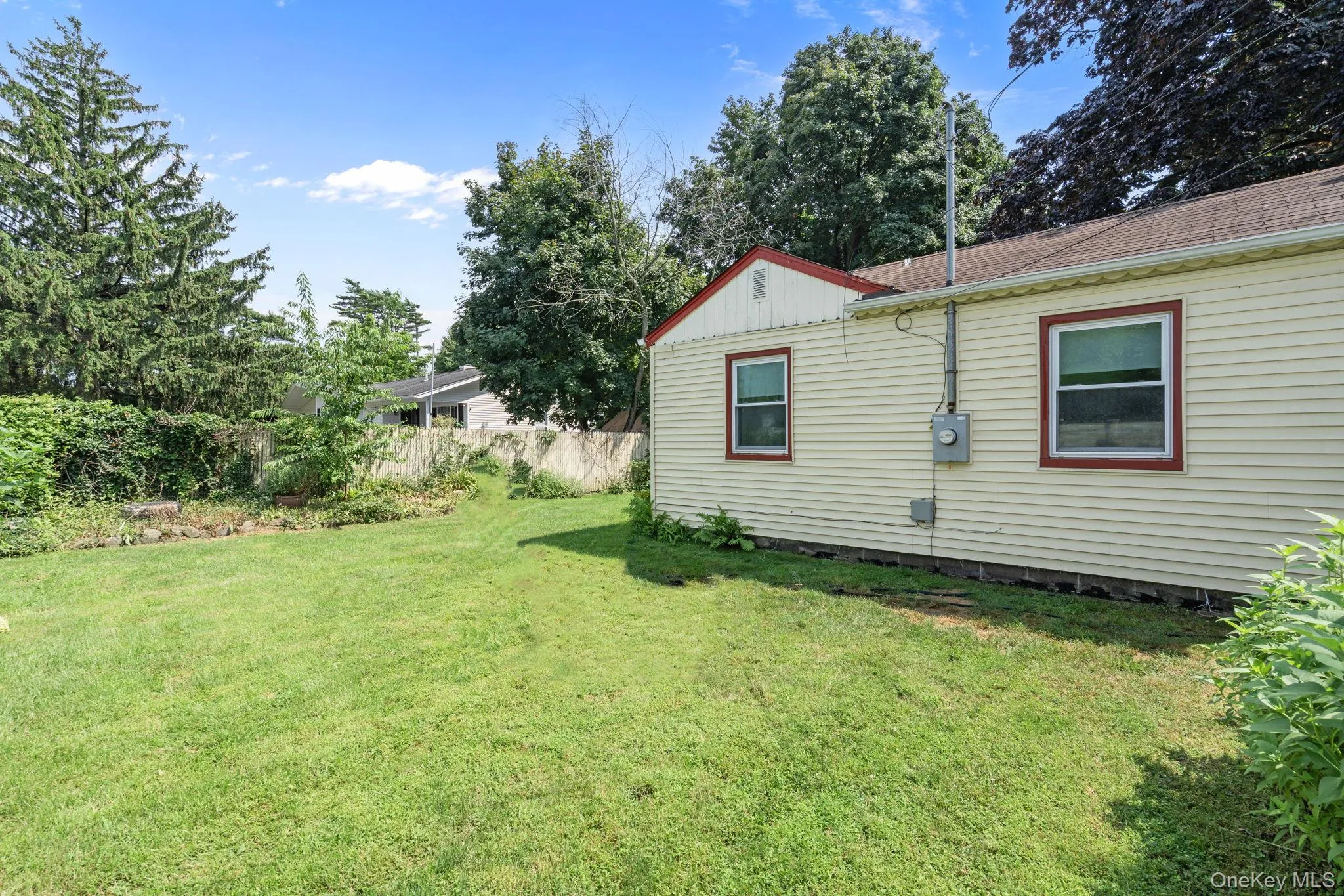 125 1st Street, Islip, NY, 3 Bedrooms Bedrooms, 6 Rooms Rooms,1 BathroomBathrooms,Residential,For Rent,1st,0,1031986 125 1st Street, Islip, NY, 3 Bedrooms Bedrooms, 6 Rooms Rooms,1 BathroomBathrooms,Residential,For Rent,1st,0,1031986
