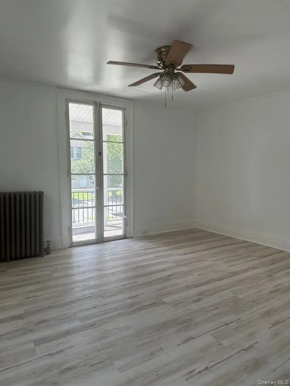 81 Carroll Street, Poughkeepsie, NY, 2 Bedrooms Bedrooms, 4 Rooms Rooms,1 BathroomBathrooms,Residential Lease,For Rent,Carroll,0,1031990 81 Carroll Street, Poughkeepsie, NY, 2 Bedrooms Bedrooms, 4 Rooms Rooms,1 BathroomBathrooms,Residential Lease,For Rent,Carroll,0,1031990