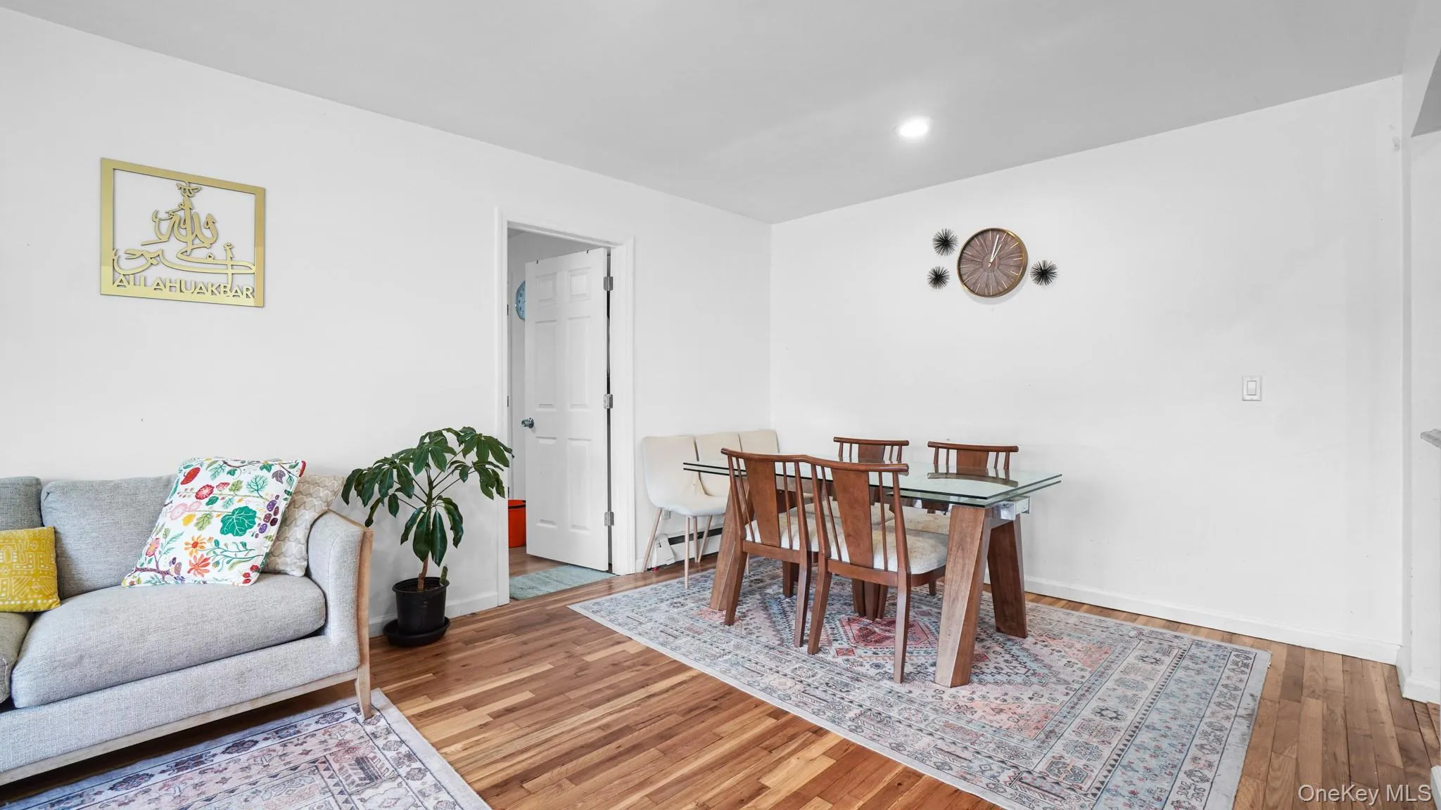 91 Mohawk Avenue, Babylon, NY, 4 Bedrooms Bedrooms, 9 Rooms Rooms,3 BathroomsBathrooms,Residential,For Rent,Mohawk,0,1031993 91 Mohawk Avenue, Babylon, NY, 4 Bedrooms Bedrooms, 9 Rooms Rooms,3 BathroomsBathrooms,Residential,For Rent,Mohawk,0,1031993