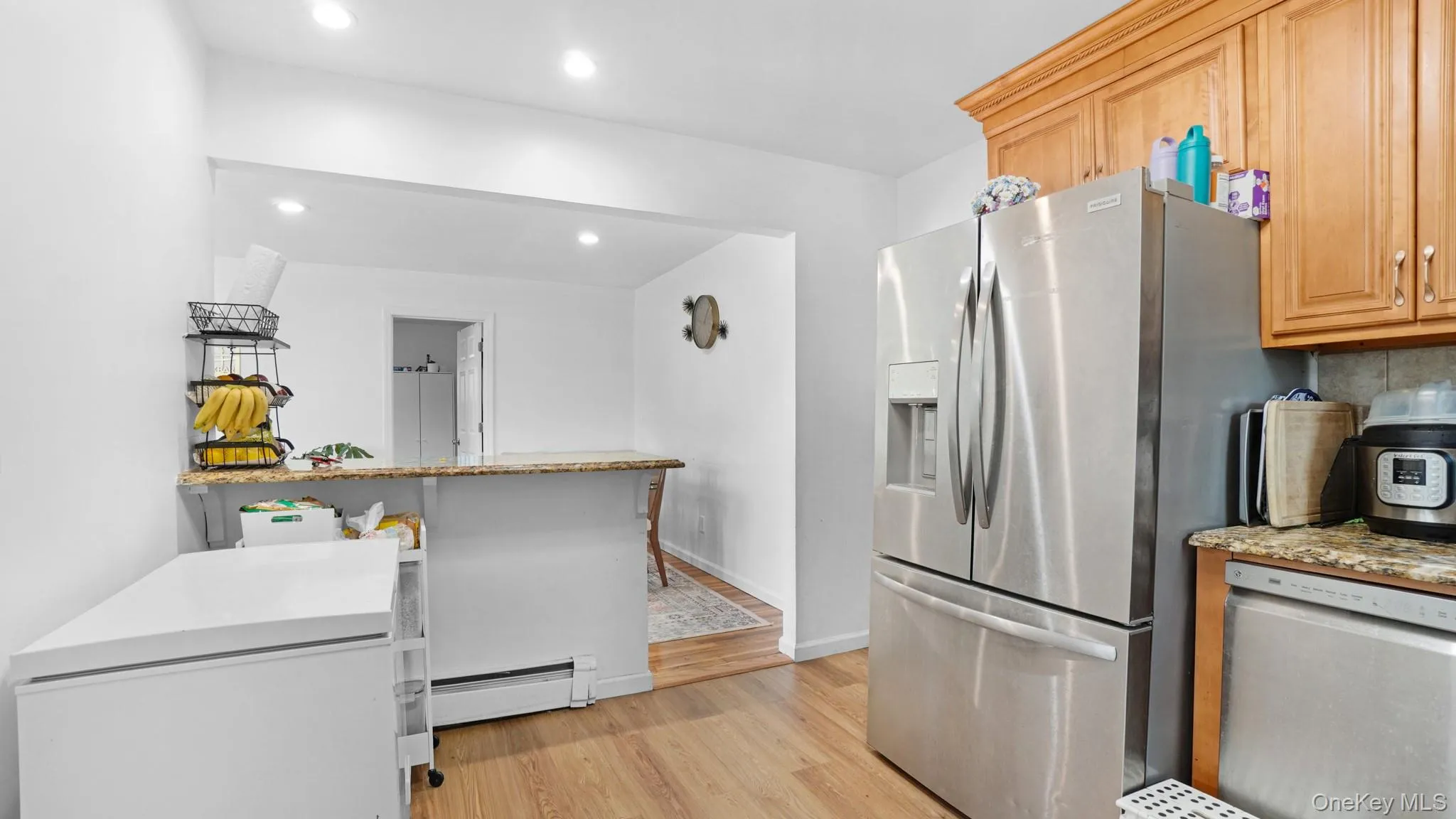 91 Mohawk Avenue, Babylon, NY, 4 Bedrooms Bedrooms, 9 Rooms Rooms,3 BathroomsBathrooms,Residential,For Rent,Mohawk,0,1031993 91 Mohawk Avenue, Babylon, NY, 4 Bedrooms Bedrooms, 9 Rooms Rooms,3 BathroomsBathrooms,Residential,For Rent,Mohawk,0,1031993