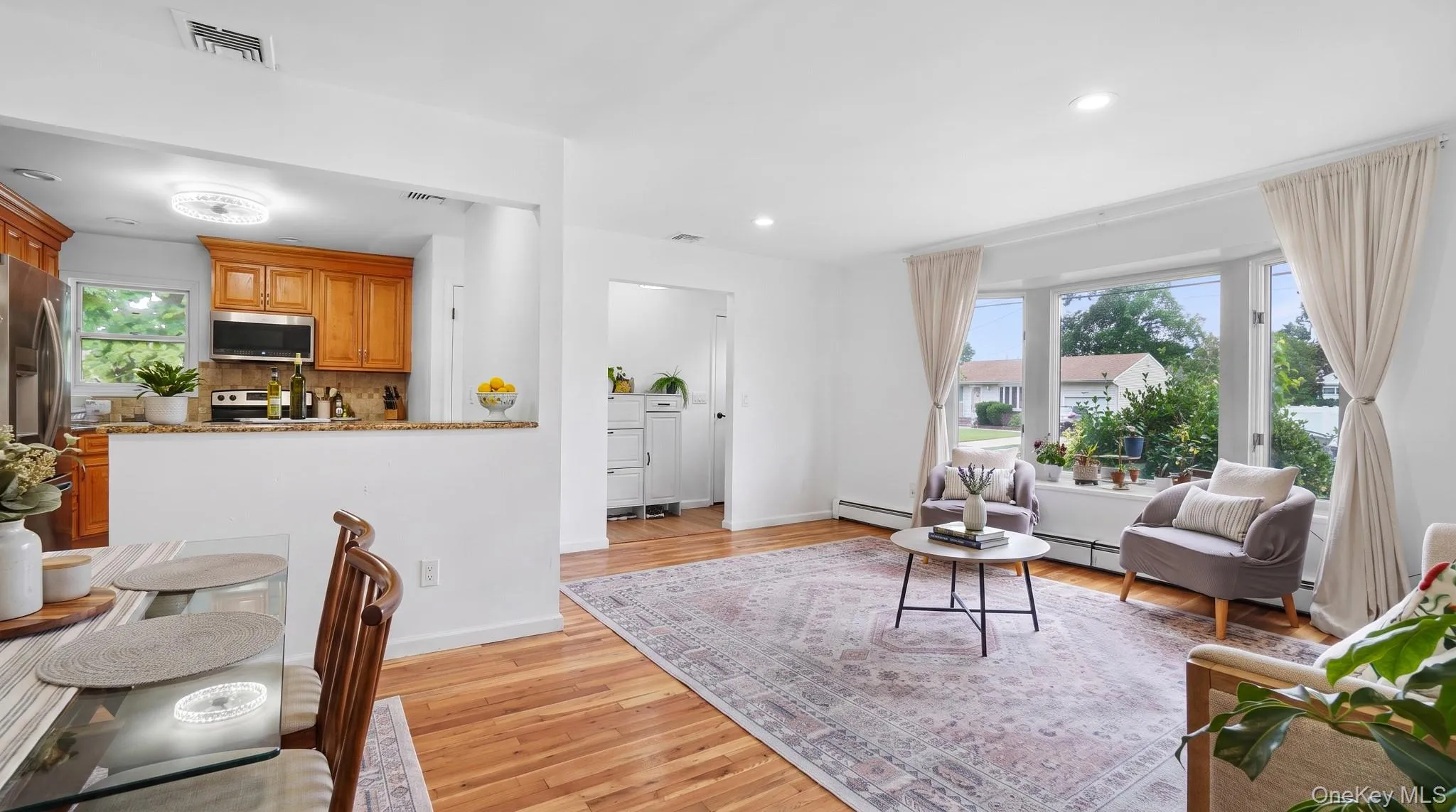 91 Mohawk Avenue, Babylon, NY, 4 Bedrooms Bedrooms, 9 Rooms Rooms,3 BathroomsBathrooms,Residential,For Rent,Mohawk,0,1031993 91 Mohawk Avenue, Babylon, NY, 4 Bedrooms Bedrooms, 9 Rooms Rooms,3 BathroomsBathrooms,Residential,For Rent,Mohawk,0,1031993