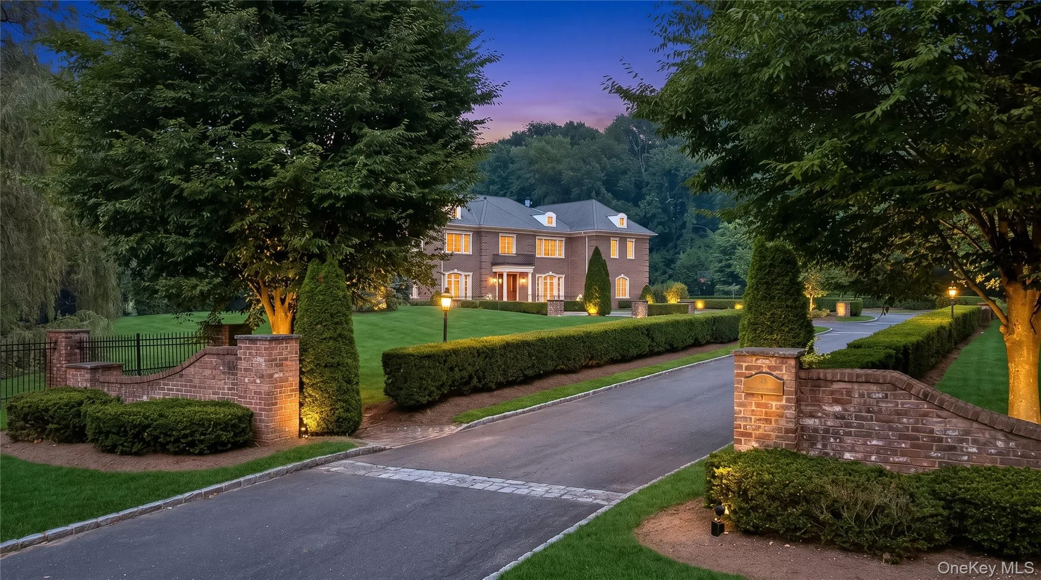 33 Chicken Valley Road, Oyster Bay, NY, 6 Bedrooms Bedrooms, 16 Rooms Rooms,7 BathroomsBathrooms,Residential,For Rent,Chicken Valley,0,1031994 33 Chicken Valley Road, Oyster Bay, NY, 6 Bedrooms Bedrooms, 16 Rooms Rooms,7 BathroomsBathrooms,Residential,For Rent,Chicken Valley,0,1031994