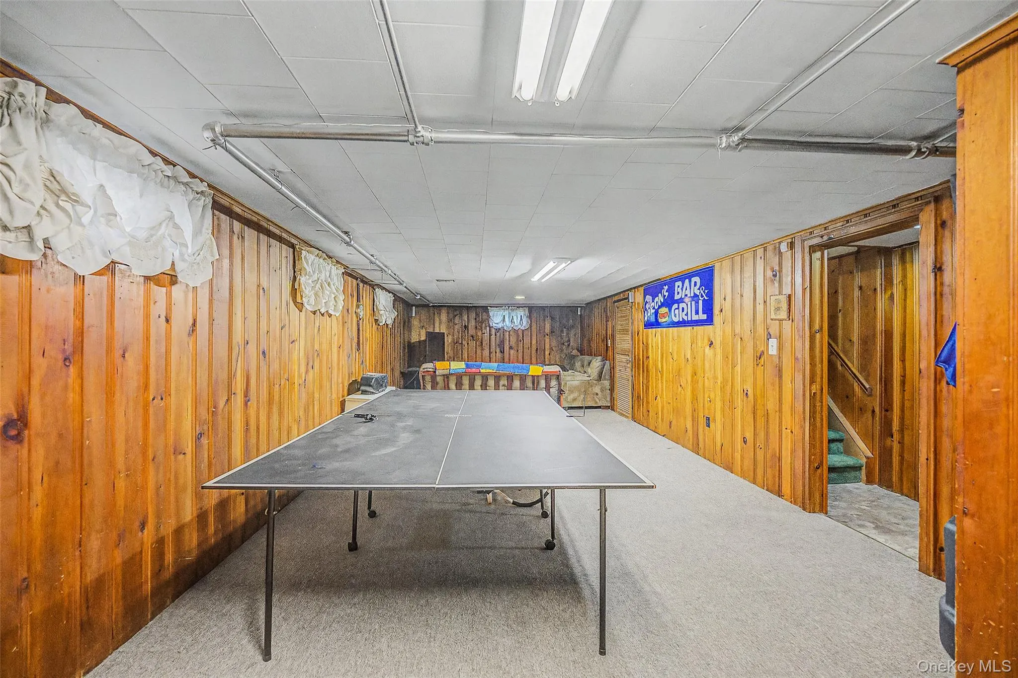 28 Greenvale Lane, Oyster Bay, NY, 4 Bedrooms Bedrooms, 9 Rooms Rooms,3 BathroomsBathrooms,Residential,For Rent,Greenvale,0,1031995 28 Greenvale Lane, Oyster Bay, NY, 4 Bedrooms Bedrooms, 9 Rooms Rooms,3 BathroomsBathrooms,Residential,For Rent,Greenvale,0,1031995