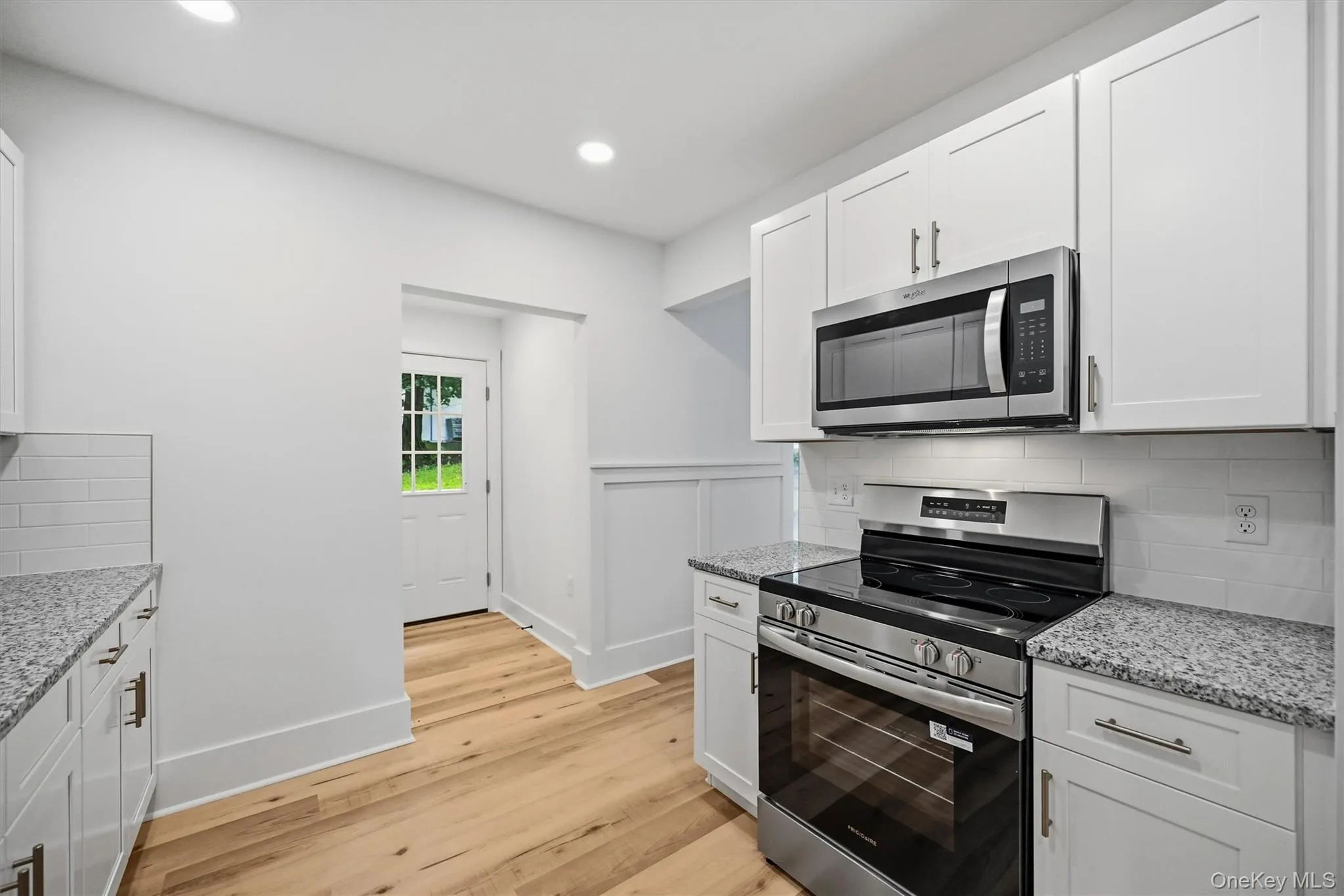 19 Cherry Street, Warwick (town), NY, 3 Bedrooms Bedrooms, 5 Rooms Rooms,1 BathroomBathrooms,Residential Lease,For Rent,Cherry,0,1032005 19 Cherry Street, Warwick (town), NY, 3 Bedrooms Bedrooms, 5 Rooms Rooms,1 BathroomBathrooms,Residential Lease,For Rent,Cherry,0,1032005