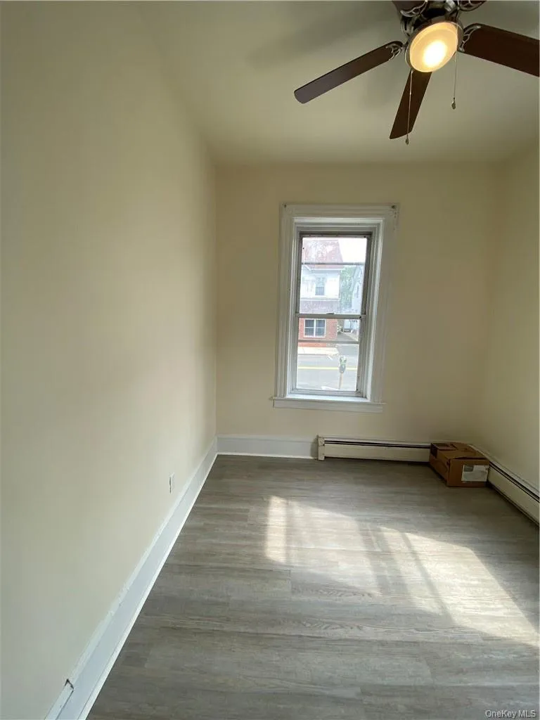 8 Franklin Avenue, Orangetown, NY, 1 Bedroom Bedrooms, 4 Rooms Rooms,1 BathroomBathrooms,Residential Lease,For Rent,Franklin,0,1032009 8 Franklin Avenue, Orangetown, NY, 1 Bedroom Bedrooms, 4 Rooms Rooms,1 BathroomBathrooms,Residential Lease,For Rent,Franklin,0,1032009