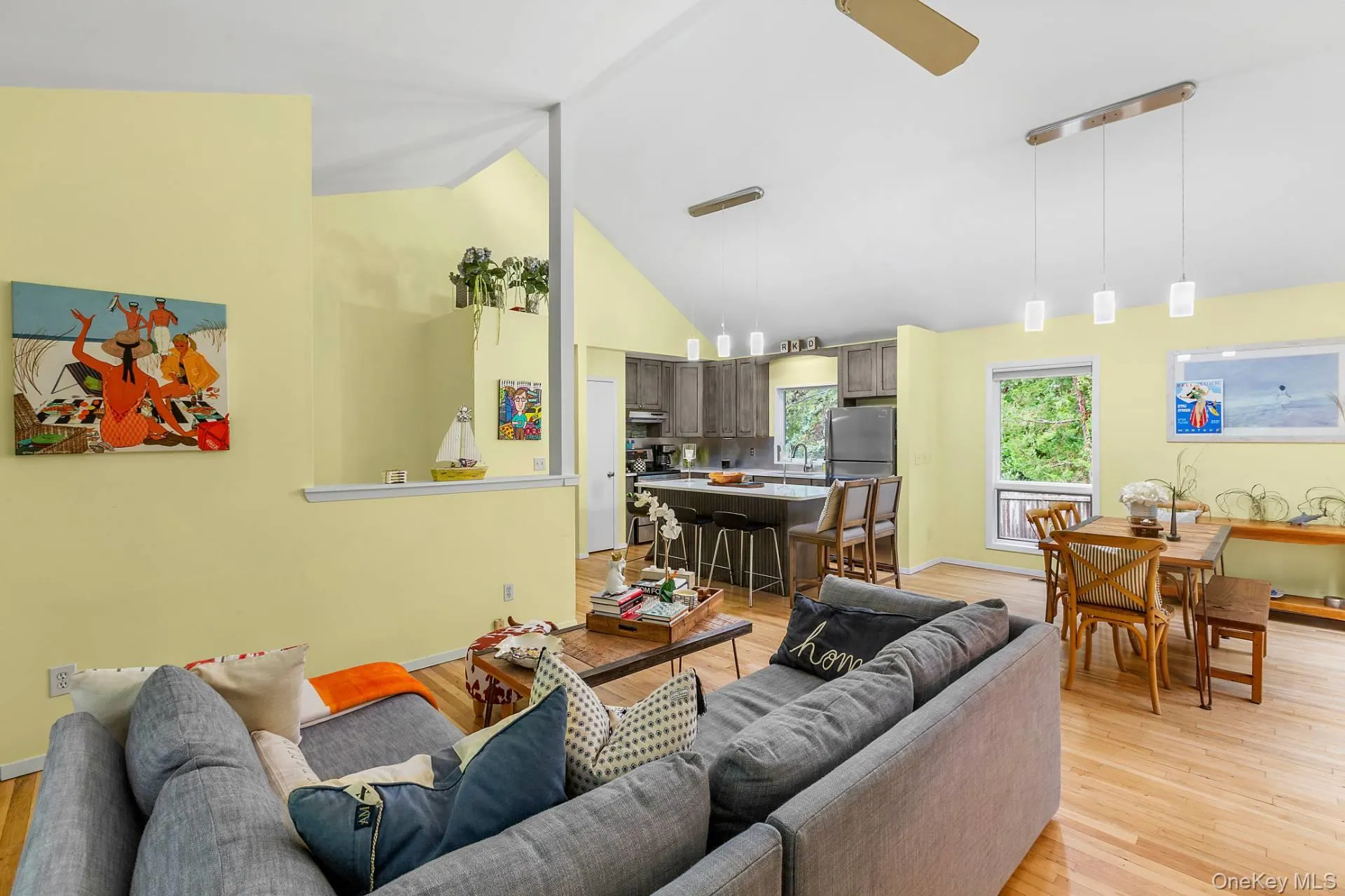 14 Hoover Court, East Hampton, NY, 3 Bedrooms Bedrooms, 8 Rooms Rooms,2 BathroomsBathrooms,Residential,For Rent,Hoover,0,1032010 14 Hoover Court, East Hampton, NY, 3 Bedrooms Bedrooms, 8 Rooms Rooms,2 BathroomsBathrooms,Residential,For Rent,Hoover,0,1032010