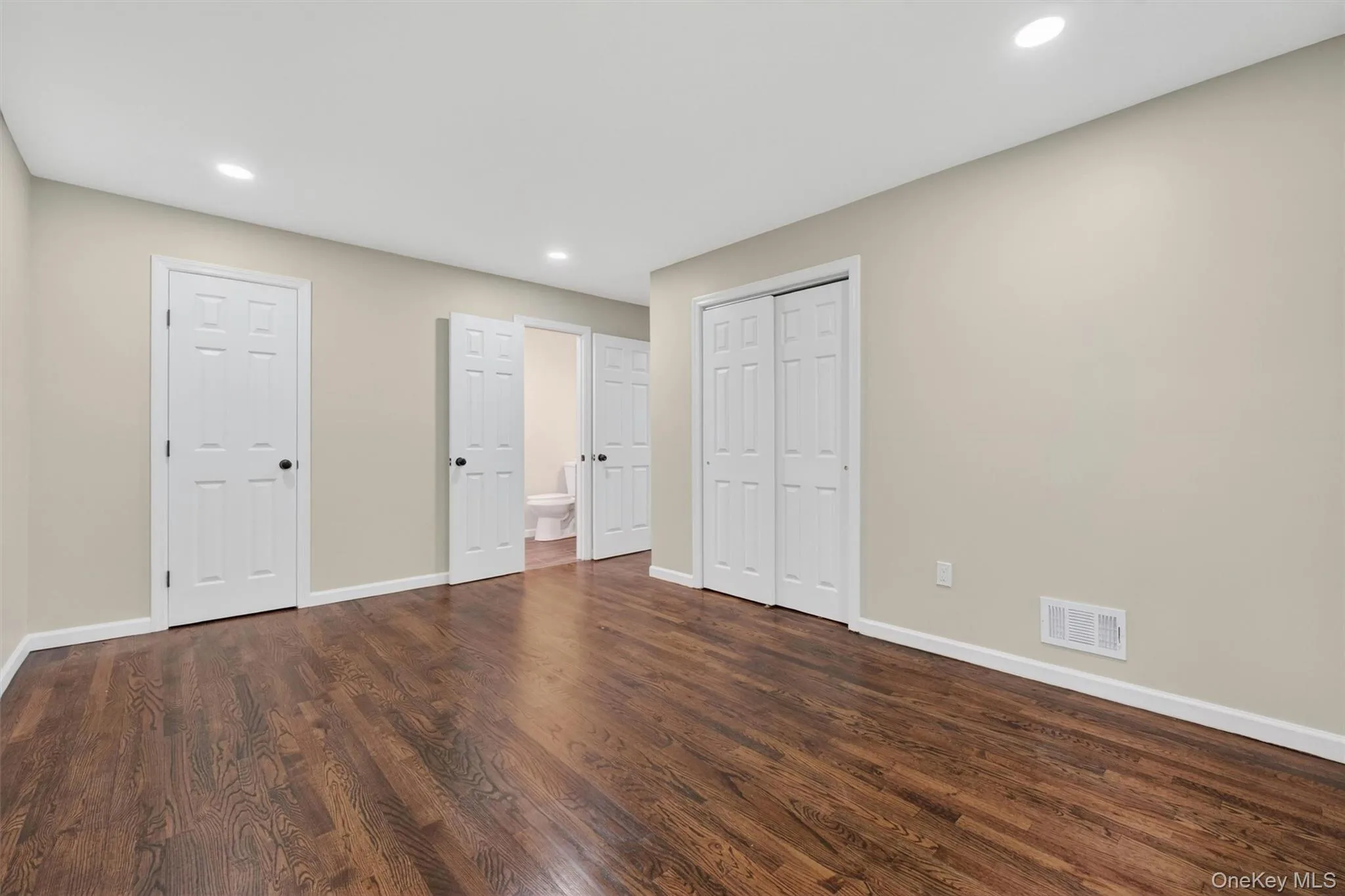 80 Cross Road, La Grange, NY, 4 Bedrooms Bedrooms, 13 Rooms Rooms,3 BathroomsBathrooms,Residential,For Rent,Cross,0,1032011 80 Cross Road, La Grange, NY, 4 Bedrooms Bedrooms, 13 Rooms Rooms,3 BathroomsBathrooms,Residential,For Rent,Cross,0,1032011