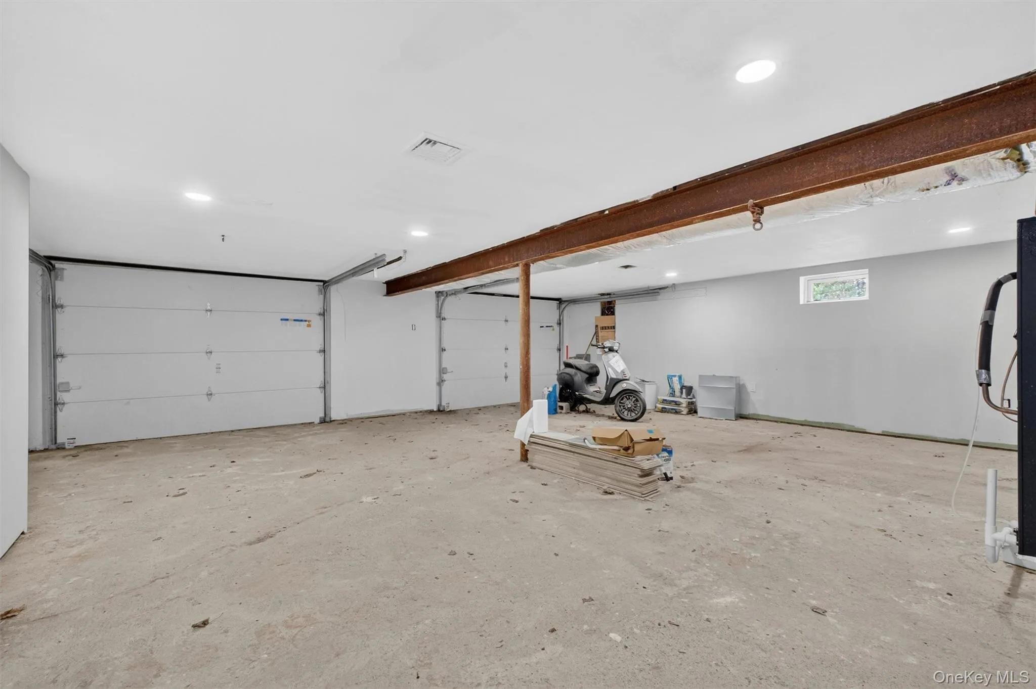 80 Cross Road, La Grange, NY, 4 Bedrooms Bedrooms, 13 Rooms Rooms,3 BathroomsBathrooms,Residential,For Rent,Cross,0,1032011 80 Cross Road, La Grange, NY, 4 Bedrooms Bedrooms, 13 Rooms Rooms,3 BathroomsBathrooms,Residential,For Rent,Cross,0,1032011