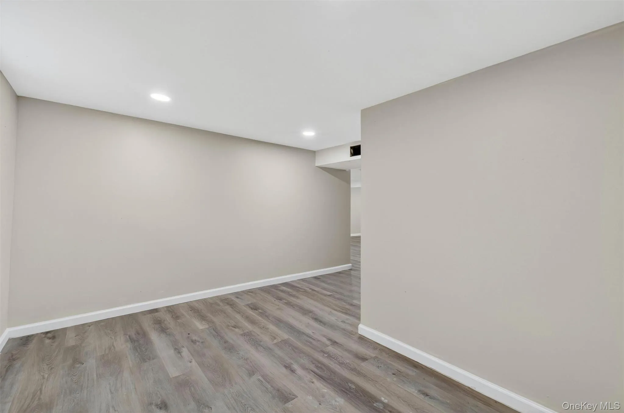 80 Cross Road, La Grange, NY, 4 Bedrooms Bedrooms, 13 Rooms Rooms,3 BathroomsBathrooms,Residential,For Rent,Cross,0,1032011 80 Cross Road, La Grange, NY, 4 Bedrooms Bedrooms, 13 Rooms Rooms,3 BathroomsBathrooms,Residential,For Rent,Cross,0,1032011