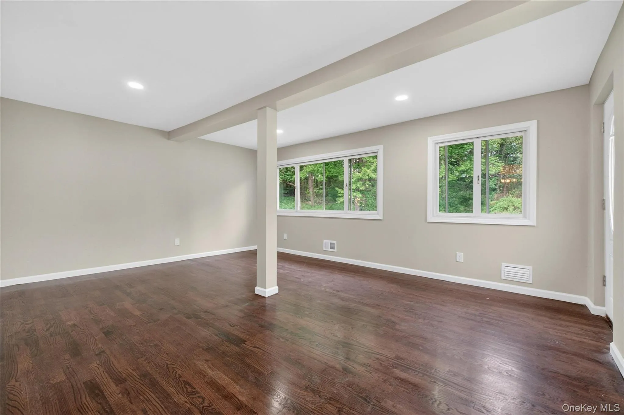 80 Cross Road, La Grange, NY, 4 Bedrooms Bedrooms, 13 Rooms Rooms,3 BathroomsBathrooms,Residential,For Rent,Cross,0,1032011 80 Cross Road, La Grange, NY, 4 Bedrooms Bedrooms, 13 Rooms Rooms,3 BathroomsBathrooms,Residential,For Rent,Cross,0,1032011