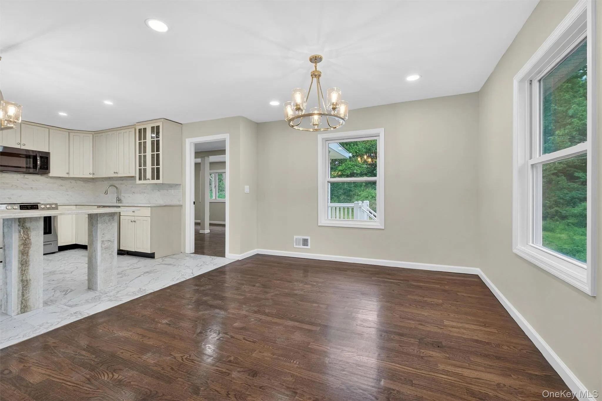 80 Cross Road, La Grange, NY, 4 Bedrooms Bedrooms, 13 Rooms Rooms,3 BathroomsBathrooms,Residential,For Rent,Cross,0,1032011 80 Cross Road, La Grange, NY, 4 Bedrooms Bedrooms, 13 Rooms Rooms,3 BathroomsBathrooms,Residential,For Rent,Cross,0,1032011