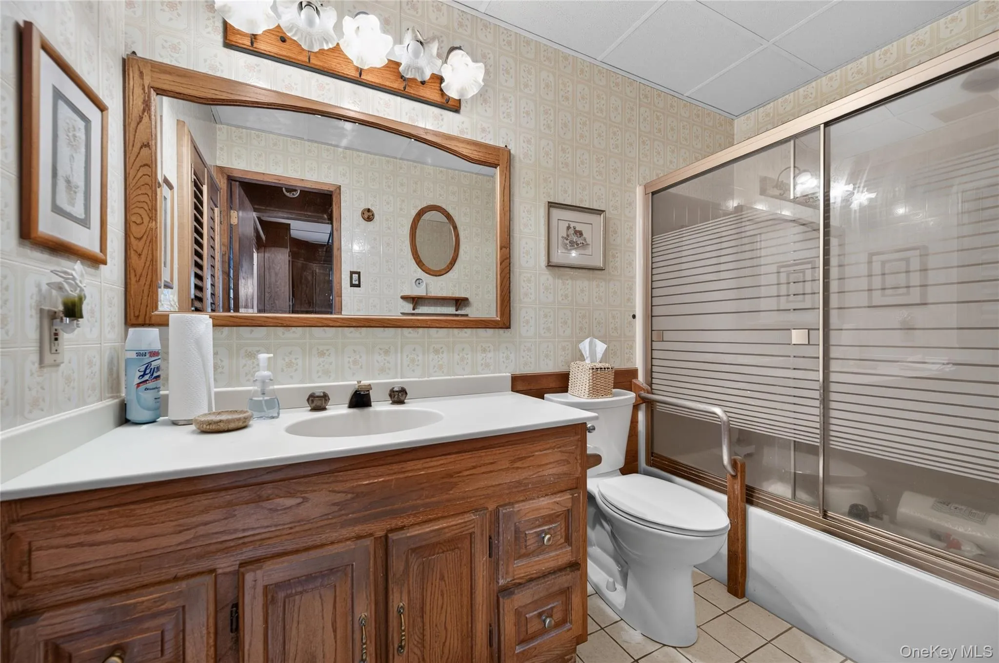 42 Cedar Street, Islip, NY, 2 Bedrooms Bedrooms, 5 Rooms Rooms,1 BathroomBathrooms,Residential,For Rent,Cedar,0,1032012 42 Cedar Street, Islip, NY, 2 Bedrooms Bedrooms, 5 Rooms Rooms,1 BathroomBathrooms,Residential,For Rent,Cedar,0,1032012