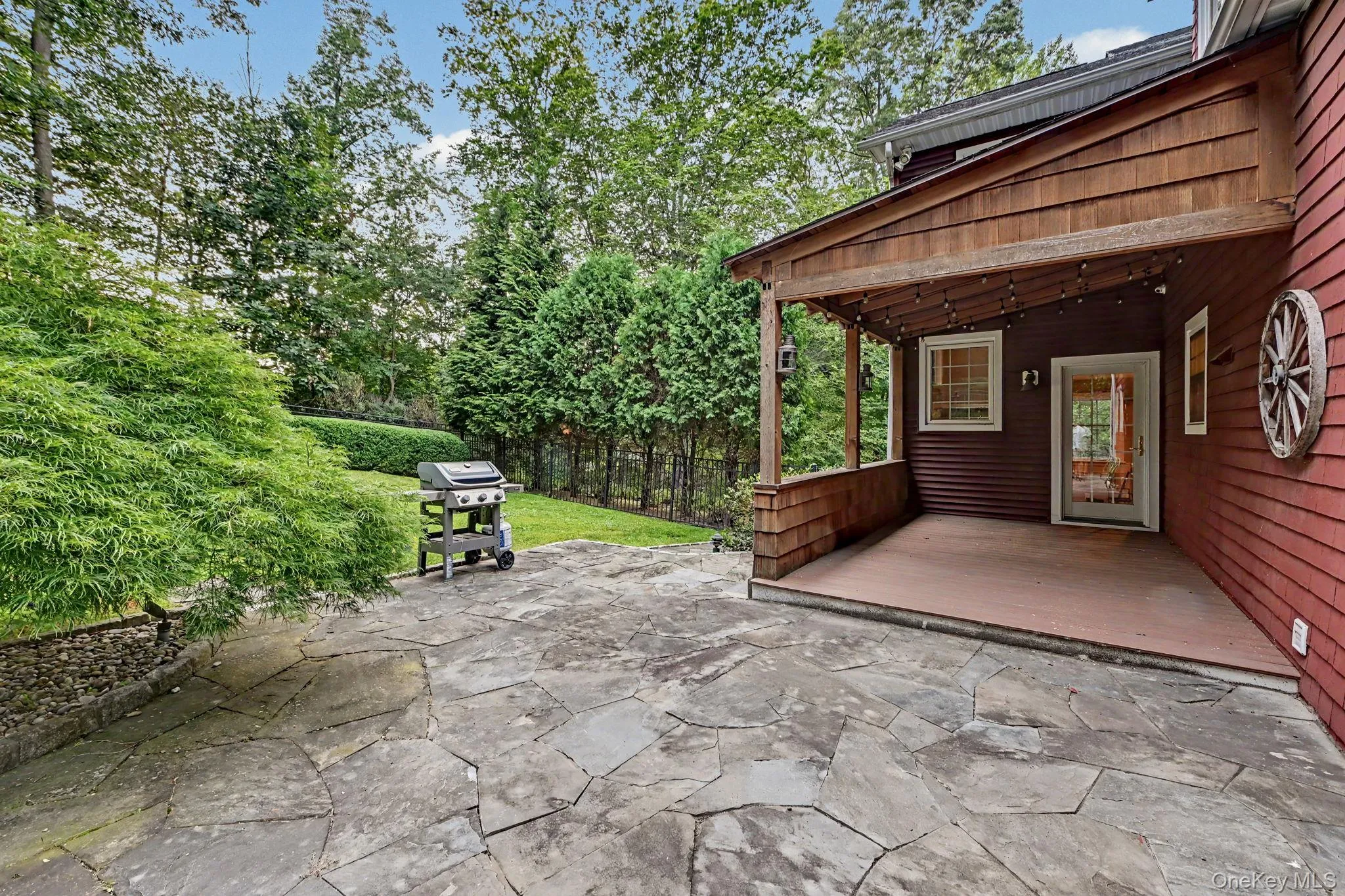 Entertain in your covered back patio. Be the ultimate grill master! Entertain in your covered back patio. Be the ultimate grill master!