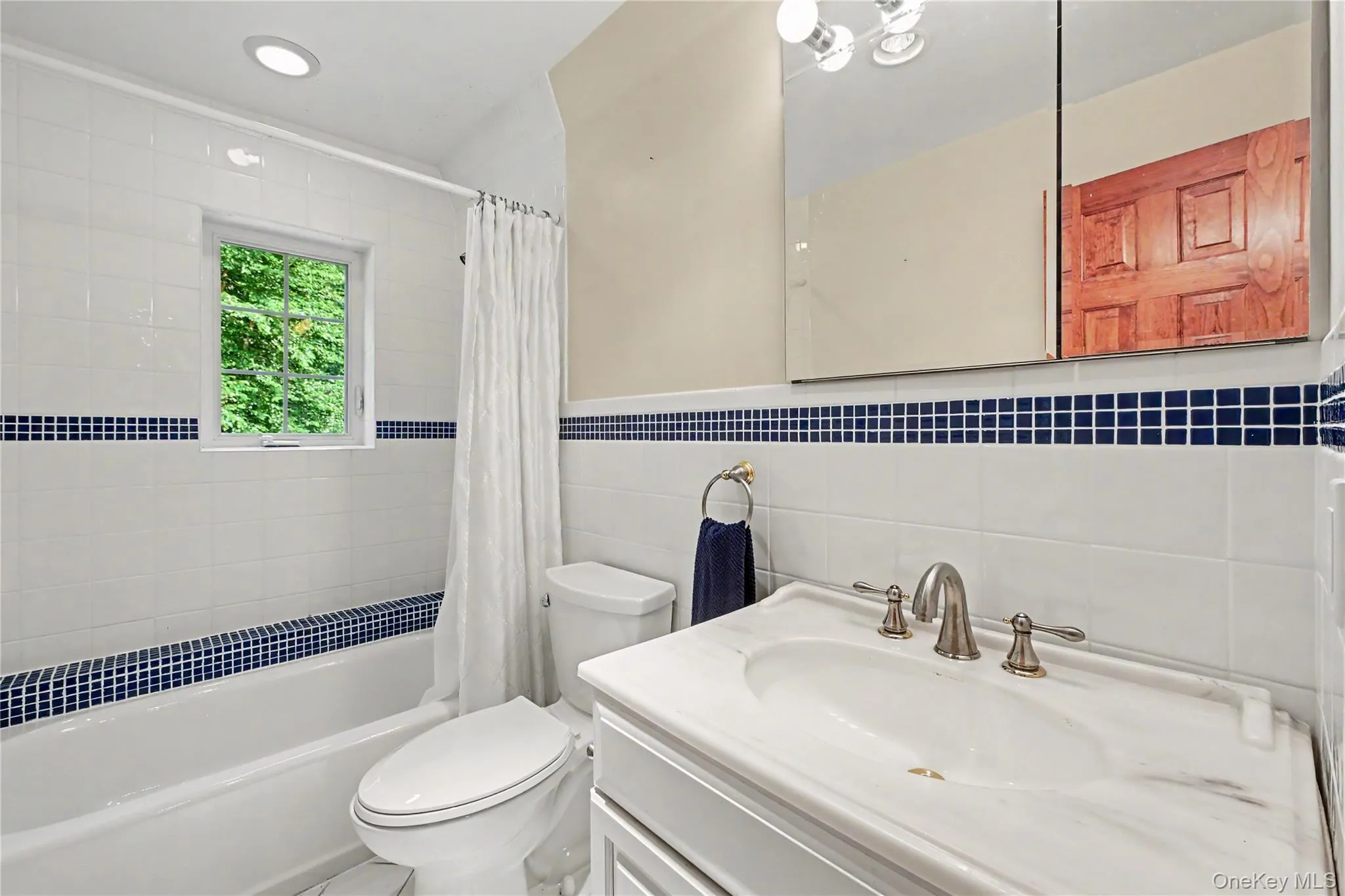 Hallway bathroom. Hallway bathroom.