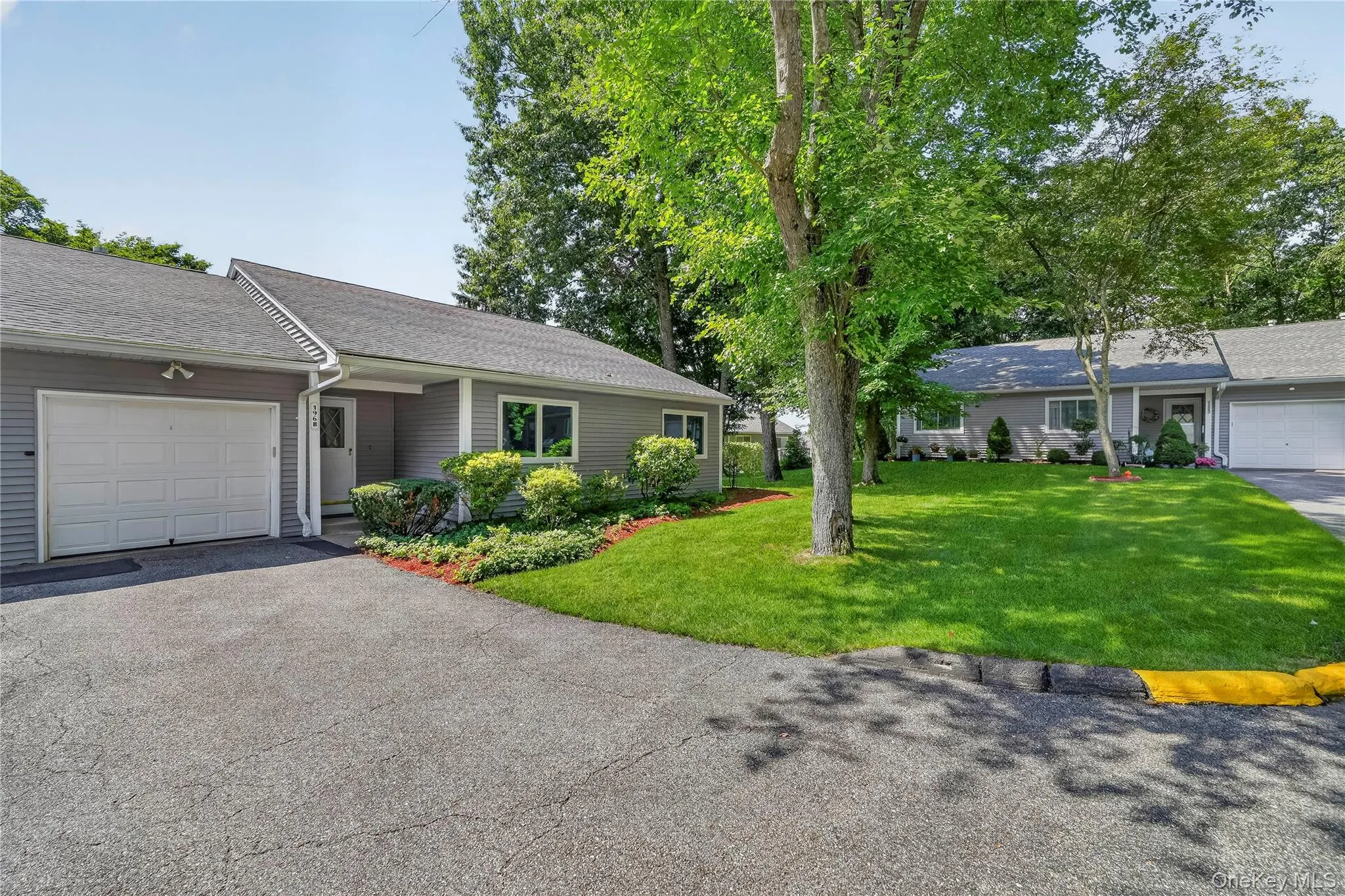 Curb appeal and your own driveway and garage Curb appeal and your own driveway and garage