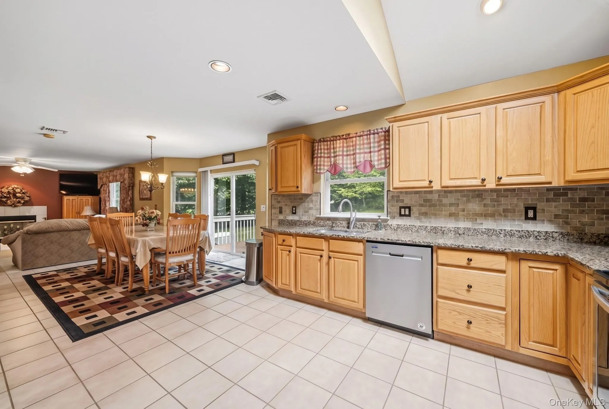 17 Terry Road, Monroe, NY, 3 Bedrooms Bedrooms, 7 Rooms Rooms,2 BathroomsBathrooms,Residential,For Rent,Terry,0,1032028 17 Terry Road, Monroe, NY, 3 Bedrooms Bedrooms, 7 Rooms Rooms,2 BathroomsBathrooms,Residential,For Rent,Terry,0,1032028