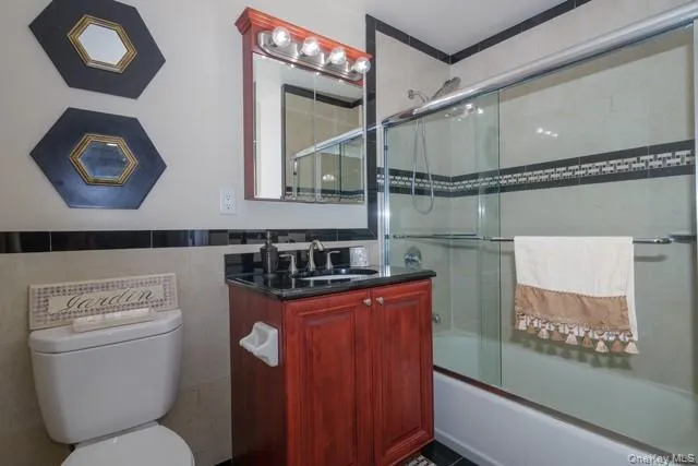 69 Adams Way, Islip, NY, 2 Bedrooms Bedrooms, 5 Rooms Rooms,2 BathroomsBathrooms,Residential Lease,For Rent,Adams,0,1032047 69 Adams Way, Islip, NY, 2 Bedrooms Bedrooms, 5 Rooms Rooms,2 BathroomsBathrooms,Residential Lease,For Rent,Adams,0,1032047