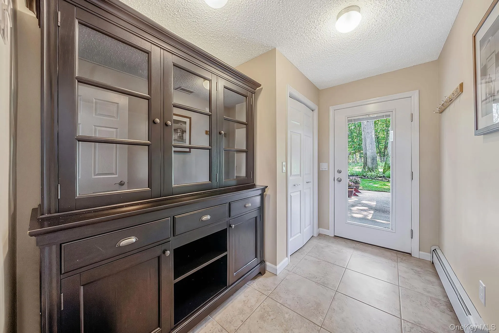 411 Robinson Avenue, Brookhaven, NY, 4 Bedrooms Bedrooms, 9 Rooms Rooms,3 BathroomsBathrooms,Residential,For Rent,Robinson,0,1032055 411 Robinson Avenue, Brookhaven, NY, 4 Bedrooms Bedrooms, 9 Rooms Rooms,3 BathroomsBathrooms,Residential,For Rent,Robinson,0,1032055