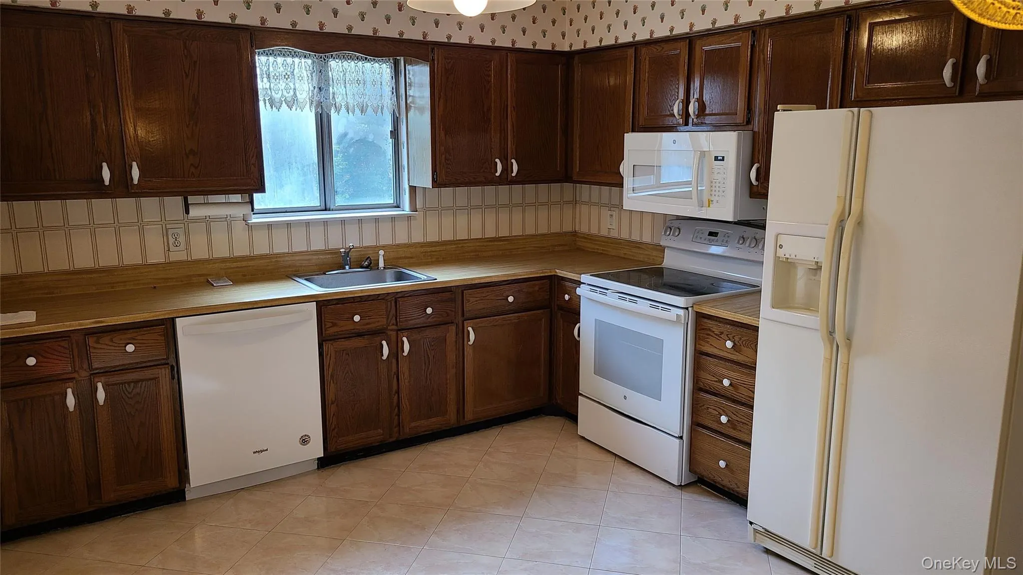 3 Landing Road, Glen Cove, NY, 3 Bedrooms Bedrooms, 6 Rooms Rooms,2 BathroomsBathrooms,Residential Lease,For Rent,Landing,0,1032058 3 Landing Road, Glen Cove, NY, 3 Bedrooms Bedrooms, 6 Rooms Rooms,2 BathroomsBathrooms,Residential Lease,For Rent,Landing,0,1032058