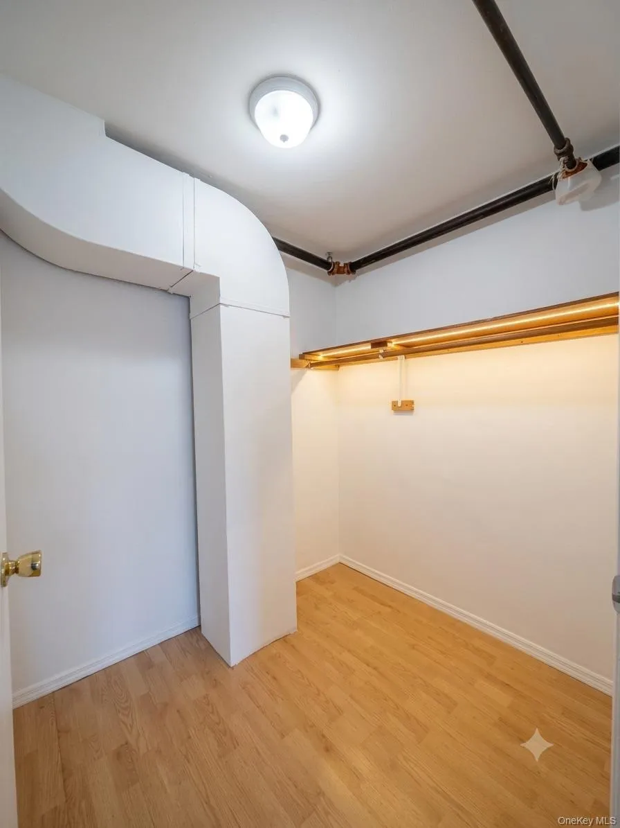 313 Main Street, Poughkeepsie, NY, 4 Bedrooms Bedrooms, 8 Rooms Rooms,2 BathroomsBathrooms,Residential Lease,For Rent,Main,0,1032065 313 Main Street, Poughkeepsie, NY, 4 Bedrooms Bedrooms, 8 Rooms Rooms,2 BathroomsBathrooms,Residential Lease,For Rent,Main,0,1032065