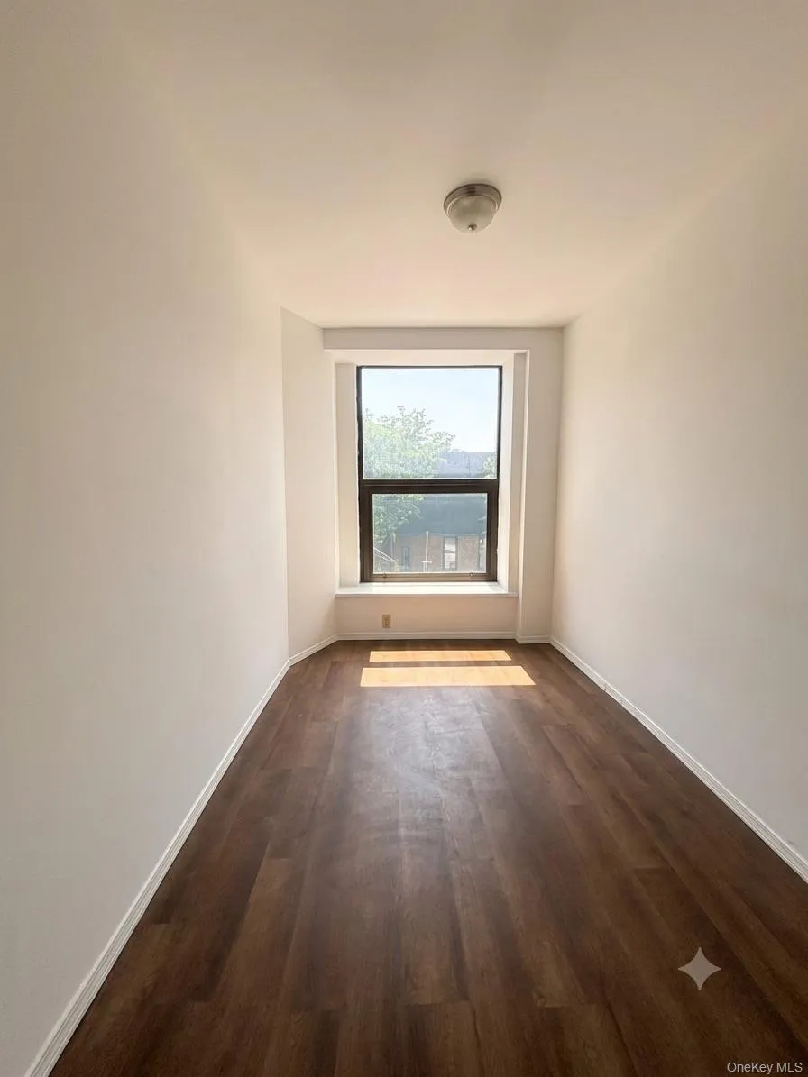 313 Main Street, Poughkeepsie, NY, 4 Bedrooms Bedrooms, 8 Rooms Rooms,2 BathroomsBathrooms,Residential Lease,For Rent,Main,0,1032065 313 Main Street, Poughkeepsie, NY, 4 Bedrooms Bedrooms, 8 Rooms Rooms,2 BathroomsBathrooms,Residential Lease,For Rent,Main,0,1032065