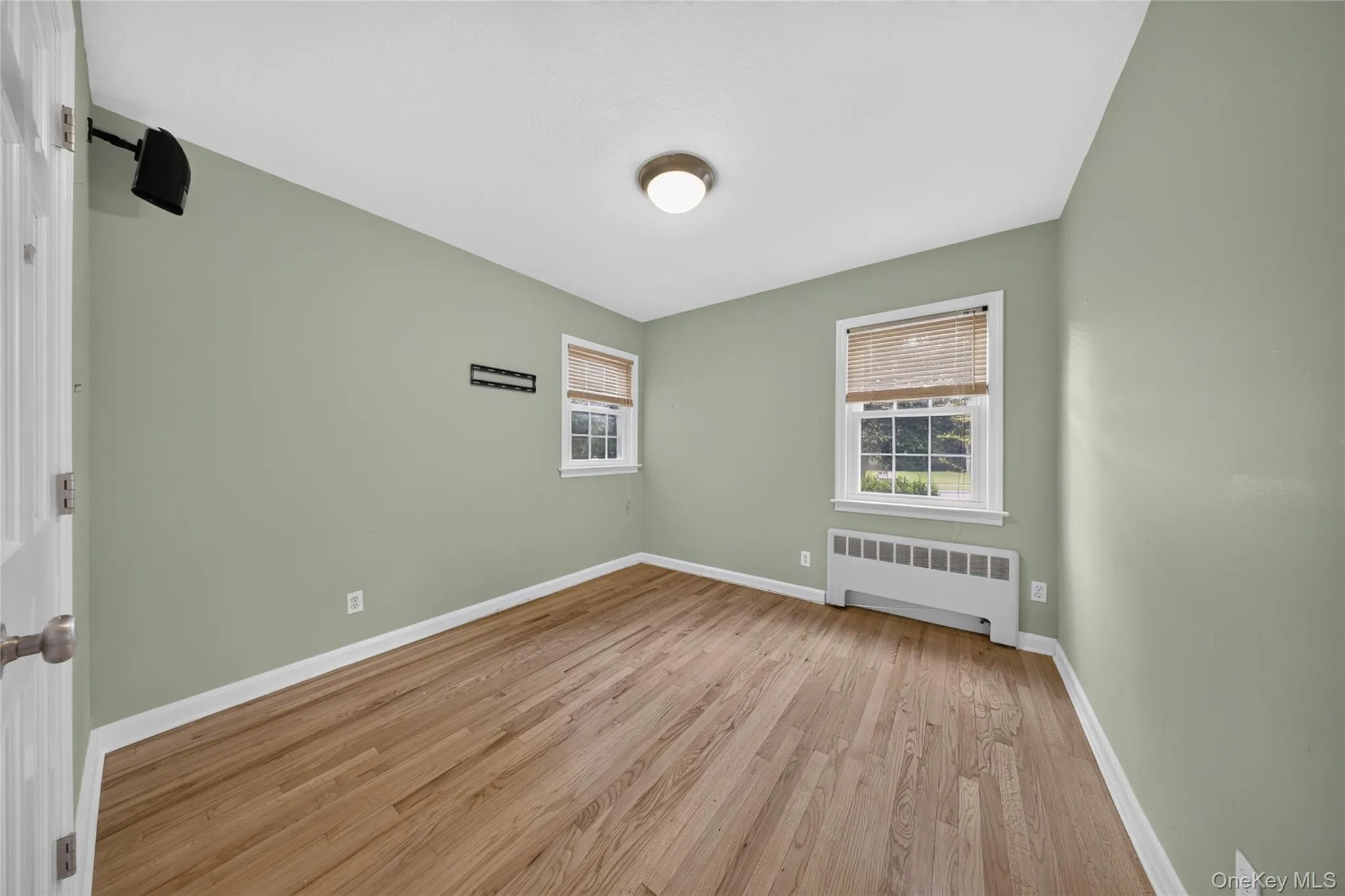 17 Maxwell Road, North Hempstead, NY, 5 Bedrooms Bedrooms, 9 Rooms Rooms,3 BathroomsBathrooms,Residential,For Rent,Maxwell,0,1032072 17 Maxwell Road, North Hempstead, NY, 5 Bedrooms Bedrooms, 9 Rooms Rooms,3 BathroomsBathrooms,Residential,For Rent,Maxwell,0,1032072