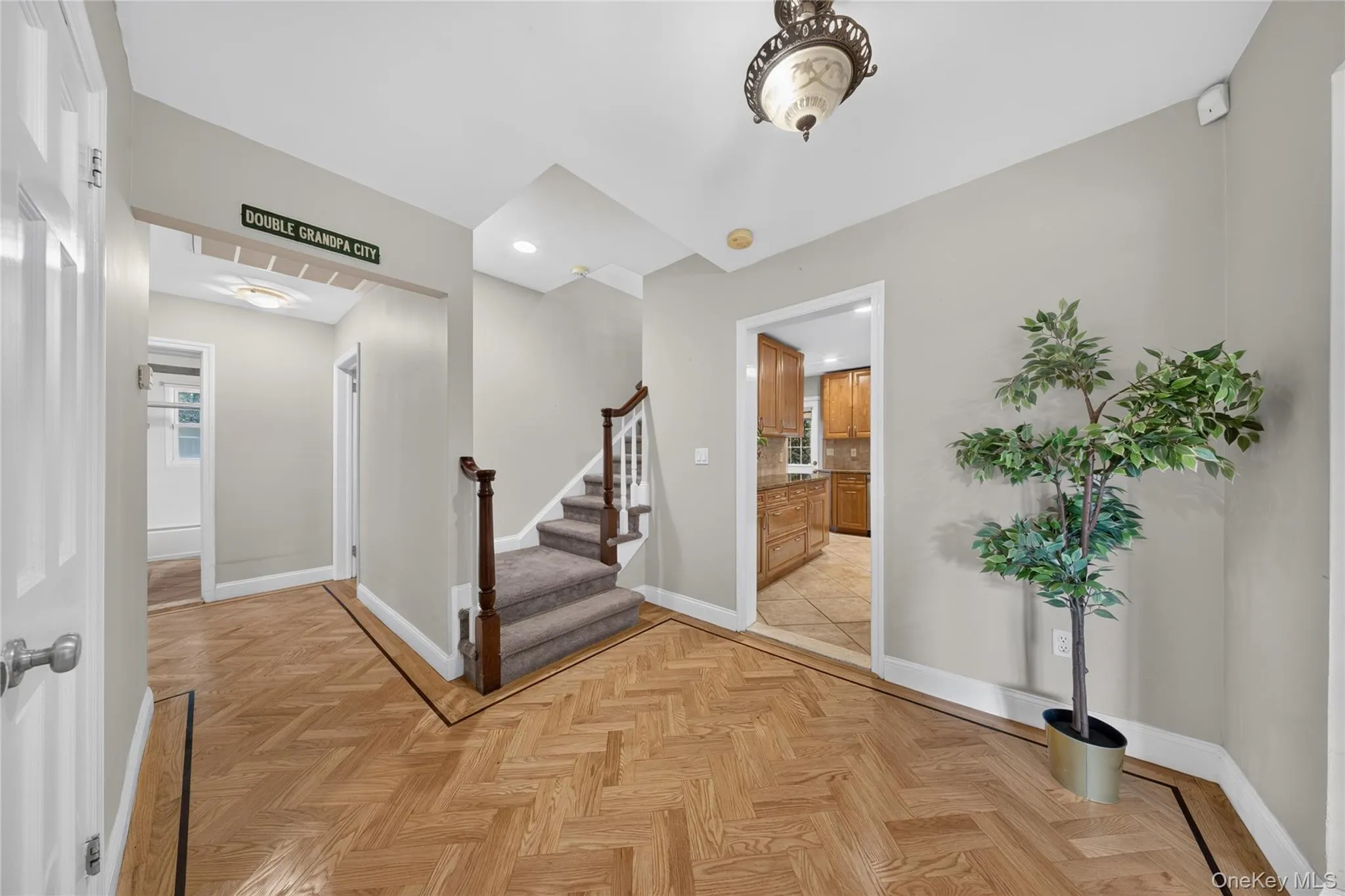 17 Maxwell Road, North Hempstead, NY, 5 Bedrooms Bedrooms, 9 Rooms Rooms,3 BathroomsBathrooms,Residential,For Rent,Maxwell,0,1032072 17 Maxwell Road, North Hempstead, NY, 5 Bedrooms Bedrooms, 9 Rooms Rooms,3 BathroomsBathrooms,Residential,For Rent,Maxwell,0,1032072