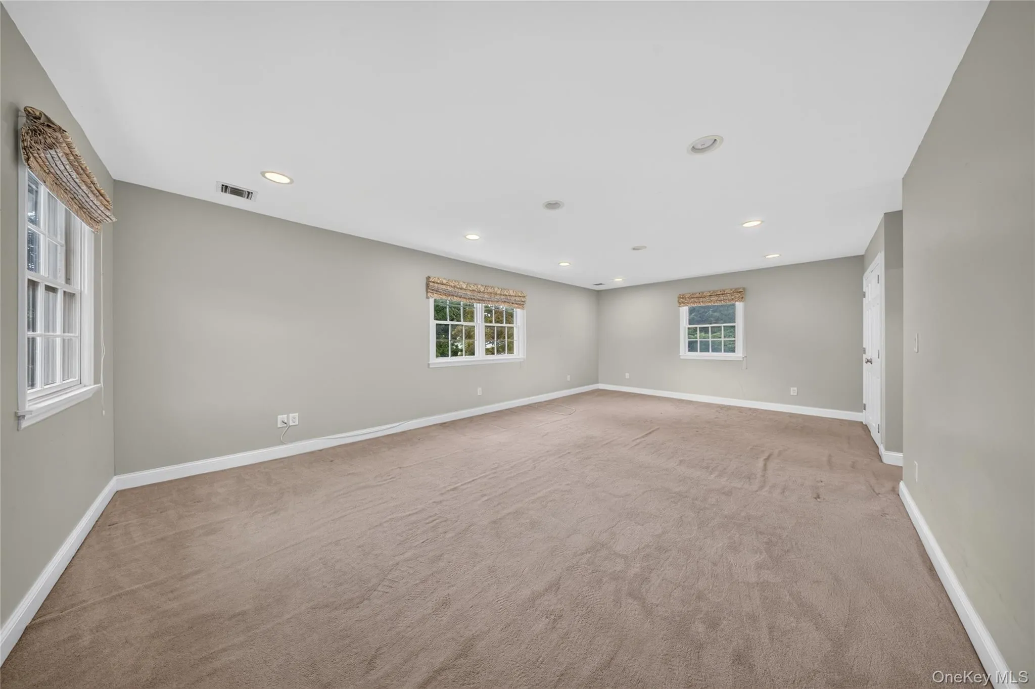 Empty room Empty room