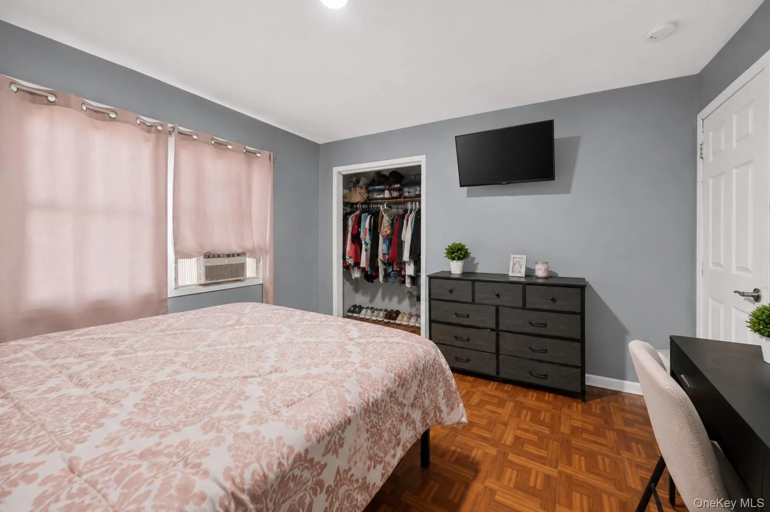 25 Putnam Avenue, West Babylon, NY, 3 Bedrooms Bedrooms, 4 Rooms Rooms,2 BathroomsBathrooms,Residential,For Rent,Putnam,0,1032074 25 Putnam Avenue, West Babylon, NY, 3 Bedrooms Bedrooms, 4 Rooms Rooms,2 BathroomsBathrooms,Residential,For Rent,Putnam,0,1032074