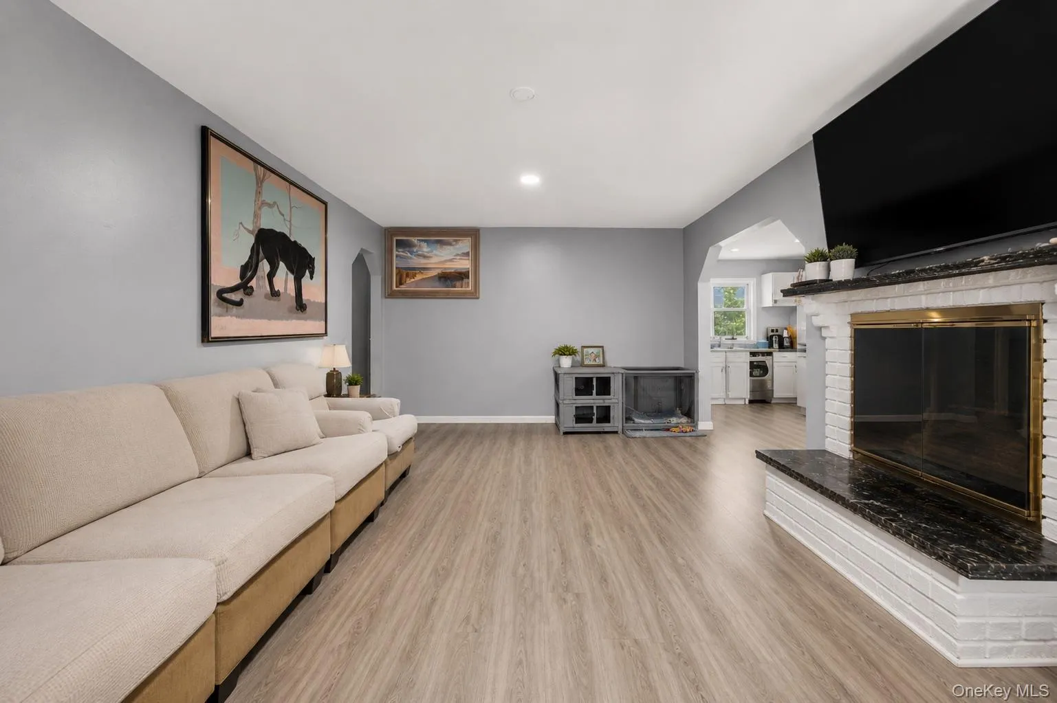 25 Putnam Avenue, West Babylon, NY, 3 Bedrooms Bedrooms, 4 Rooms Rooms,2 BathroomsBathrooms,Residential,For Rent,Putnam,0,1032074 25 Putnam Avenue, West Babylon, NY, 3 Bedrooms Bedrooms, 4 Rooms Rooms,2 BathroomsBathrooms,Residential,For Rent,Putnam,0,1032074