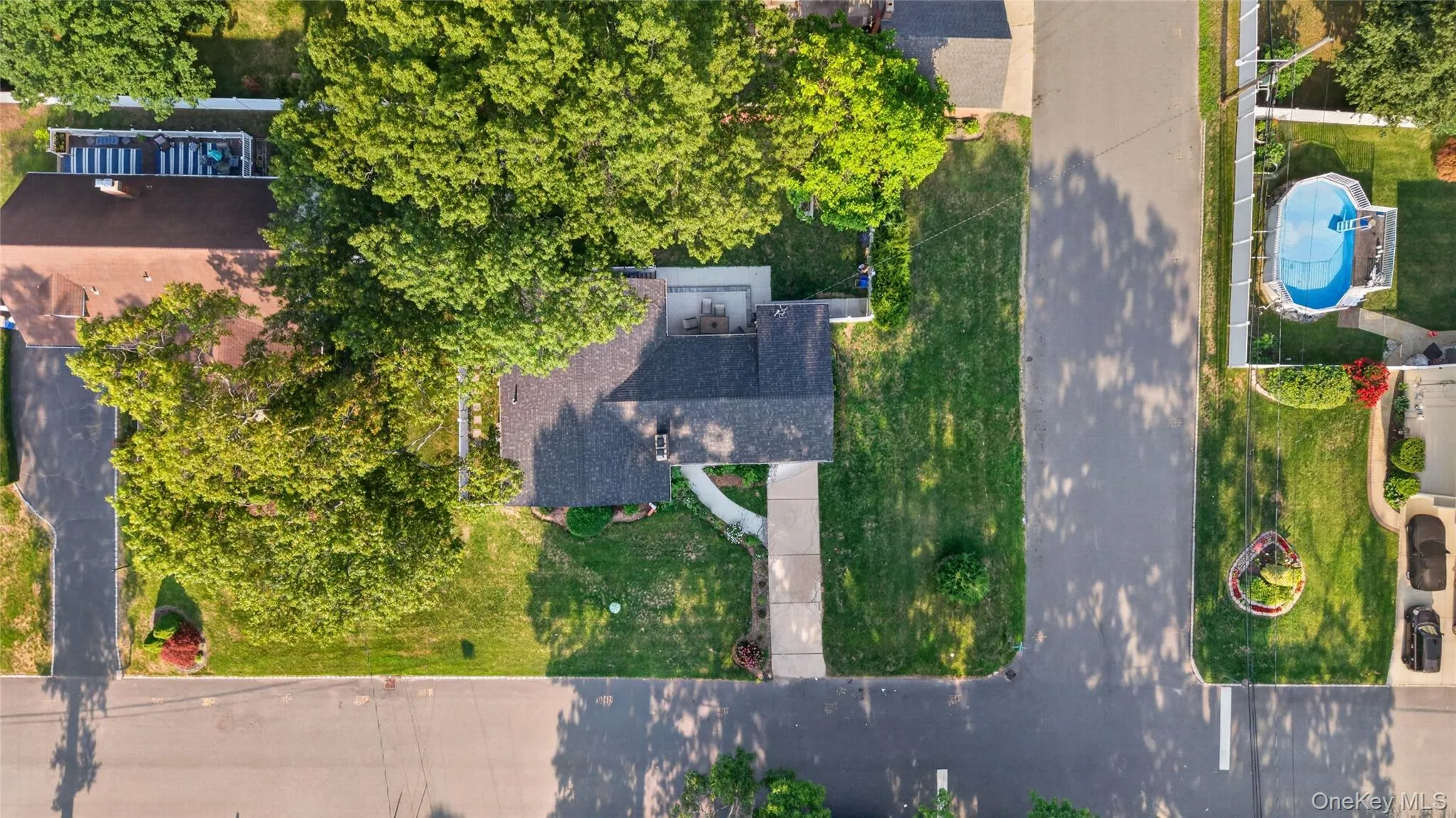 25 Putnam Avenue, West Babylon, NY, 3 Bedrooms Bedrooms, 4 Rooms Rooms,2 BathroomsBathrooms,Residential,For Rent,Putnam,0,1032074 25 Putnam Avenue, West Babylon, NY, 3 Bedrooms Bedrooms, 4 Rooms Rooms,2 BathroomsBathrooms,Residential,For Rent,Putnam,0,1032074