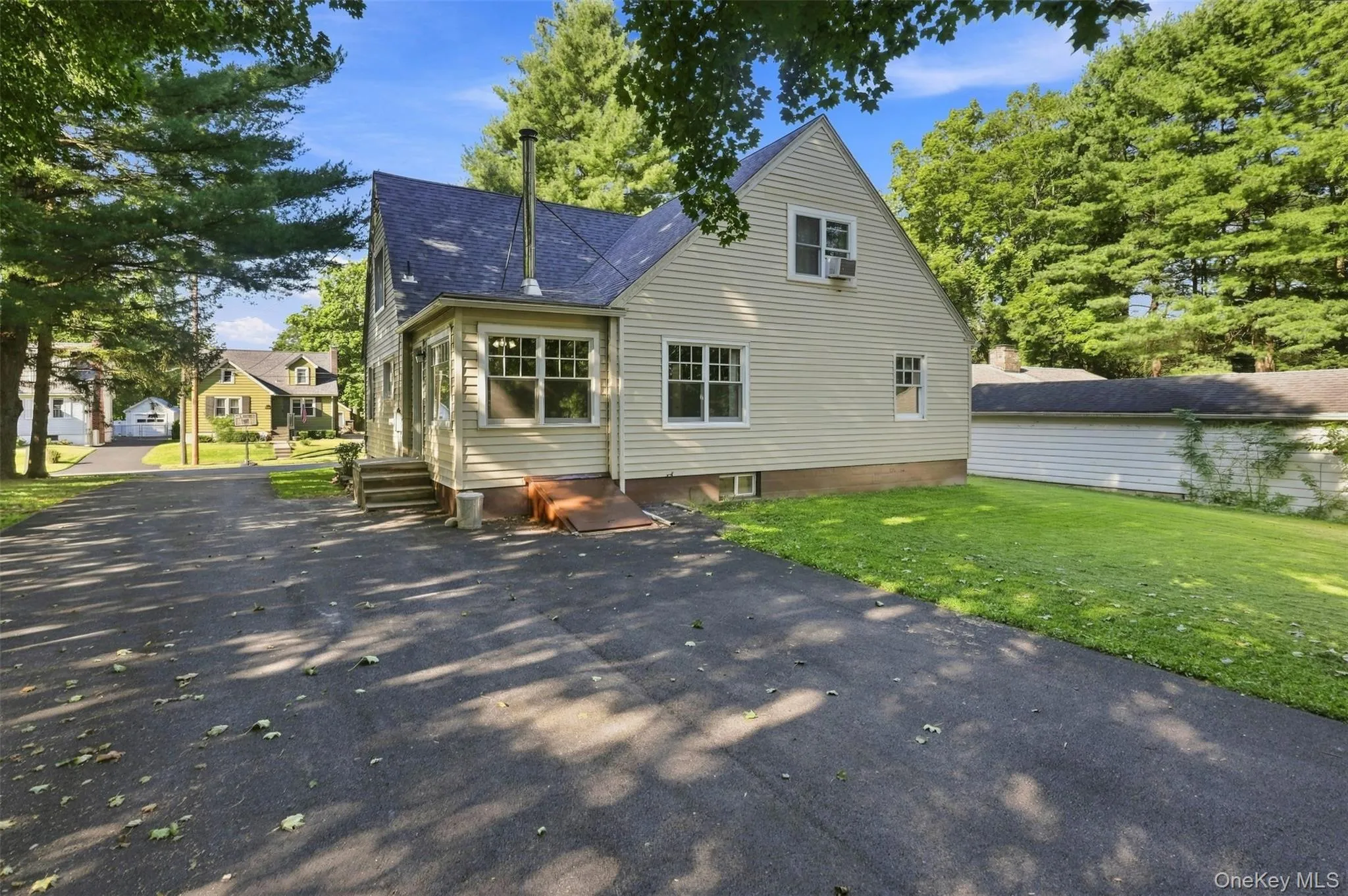 43 Elm Street, Wawarsing, NY, 3 Bedrooms Bedrooms, 7 Rooms Rooms,2 BathroomsBathrooms,Residential,For Rent,Elm,0,1032075 43 Elm Street, Wawarsing, NY, 3 Bedrooms Bedrooms, 7 Rooms Rooms,2 BathroomsBathrooms,Residential,For Rent,Elm,0,1032075