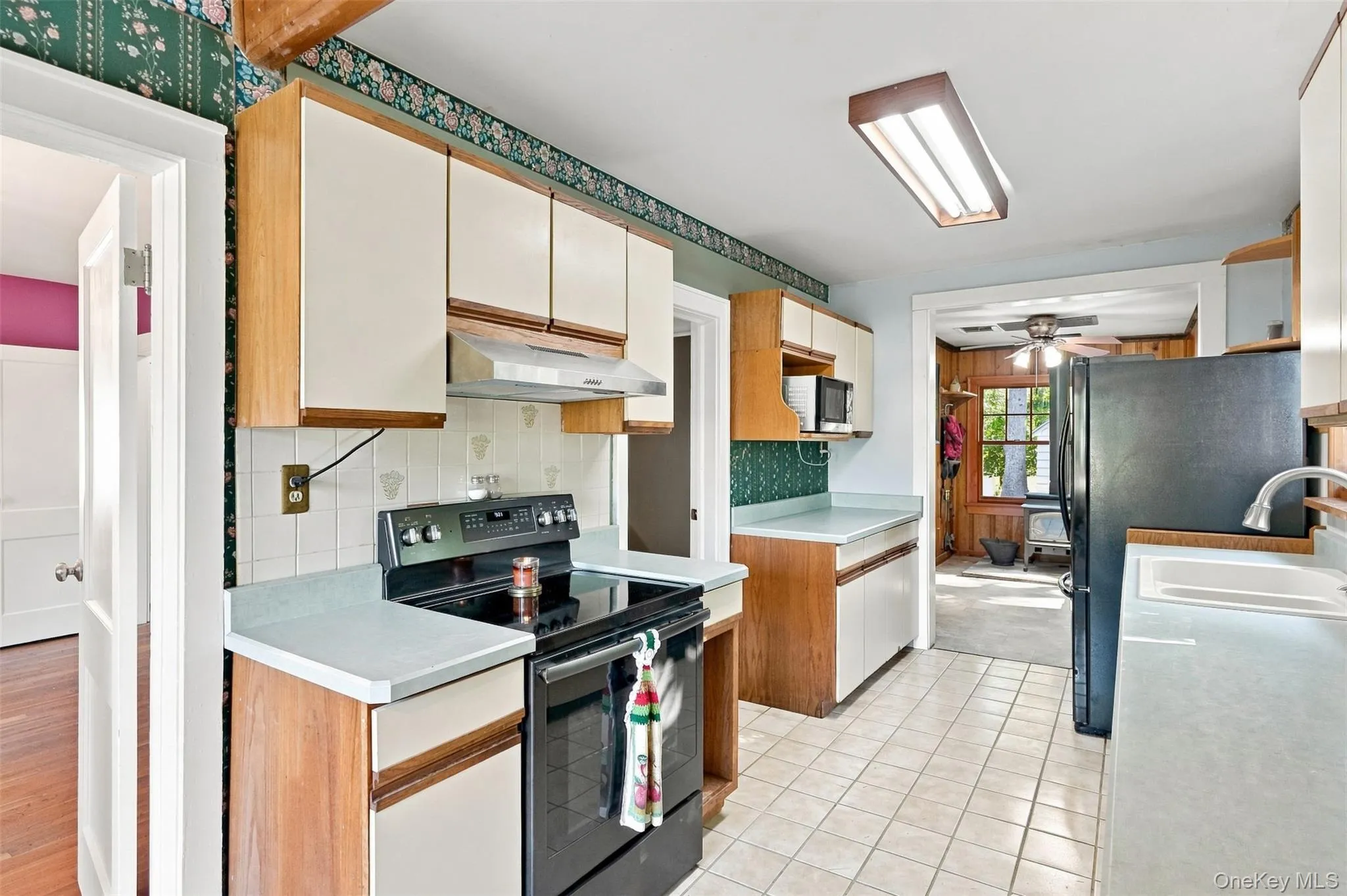 43 Elm Street, Wawarsing, NY, 3 Bedrooms Bedrooms, 7 Rooms Rooms,2 BathroomsBathrooms,Residential,For Rent,Elm,0,1032075 43 Elm Street, Wawarsing, NY, 3 Bedrooms Bedrooms, 7 Rooms Rooms,2 BathroomsBathrooms,Residential,For Rent,Elm,0,1032075