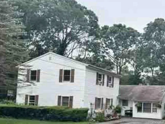 16 Astor Drive, Brookhaven, NY, 4 Bedrooms Bedrooms, 9 Rooms Rooms,2 BathroomsBathrooms,Residential,For Rent,Astor,0,1032083 16 Astor Drive, Brookhaven, NY, 4 Bedrooms Bedrooms, 9 Rooms Rooms,2 BathroomsBathrooms,Residential,For Rent,Astor,0,1032083