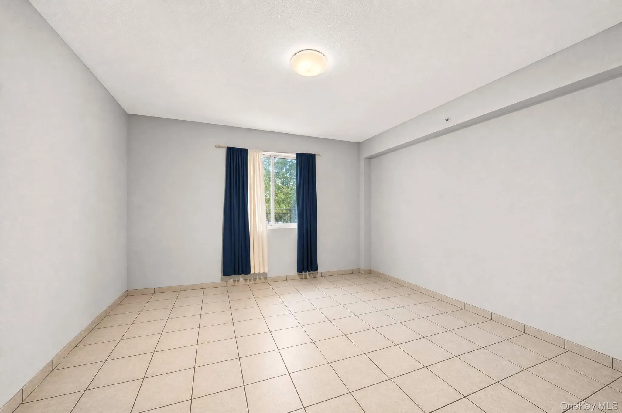 29 Tappen Court, New York, NY, 3 Bedrooms Bedrooms, 5 Rooms Rooms,1 BathroomBathrooms,Residential,For Rent,Tappen,0,1032085 29 Tappen Court, New York, NY, 3 Bedrooms Bedrooms, 5 Rooms Rooms,1 BathroomBathrooms,Residential,For Rent,Tappen,0,1032085