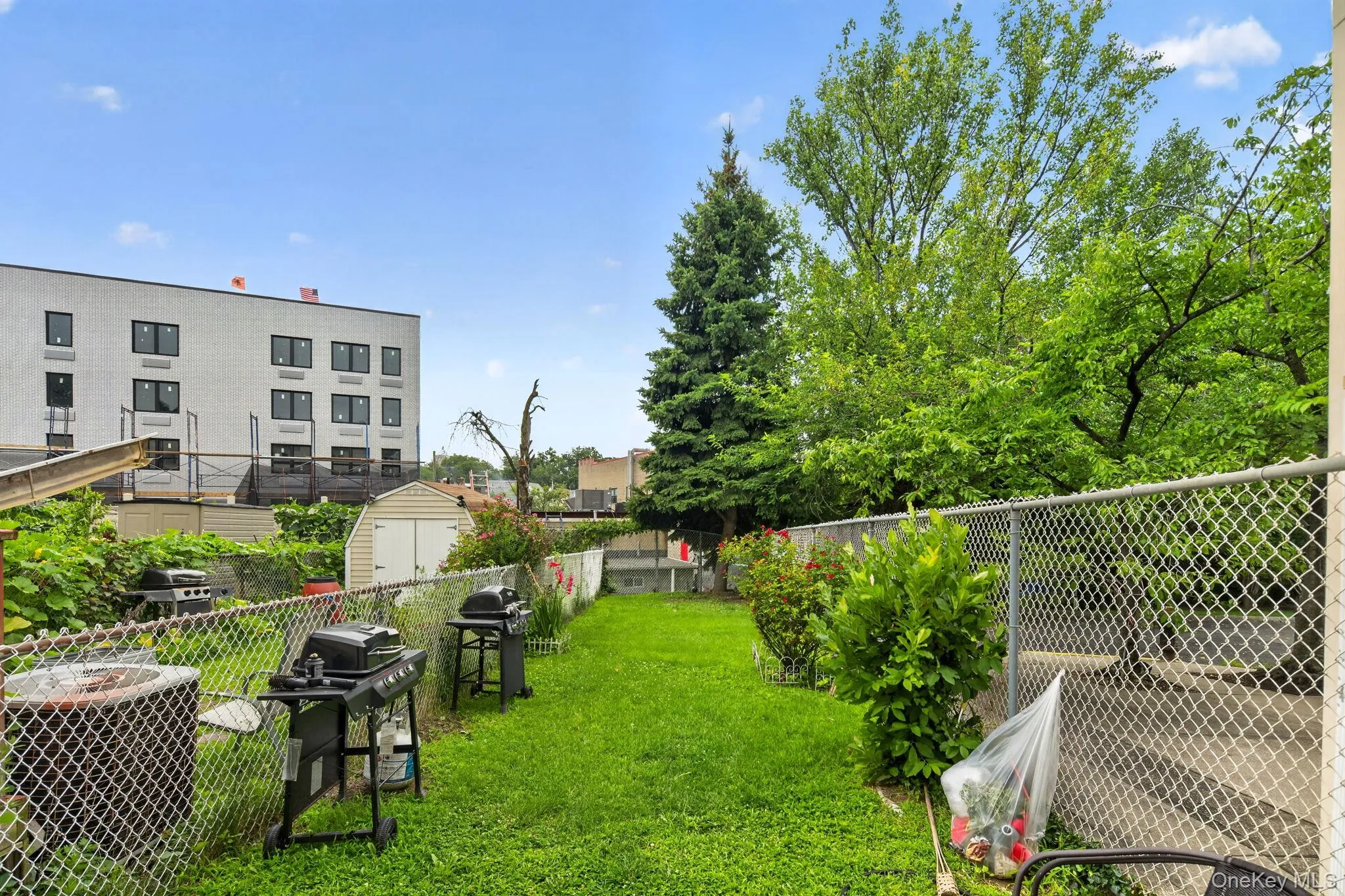 29 Tappen Court, New York, NY, 3 Bedrooms Bedrooms, 5 Rooms Rooms,1 BathroomBathrooms,Residential,For Rent,Tappen,0,1032085 29 Tappen Court, New York, NY, 3 Bedrooms Bedrooms, 5 Rooms Rooms,1 BathroomBathrooms,Residential,For Rent,Tappen,0,1032085
