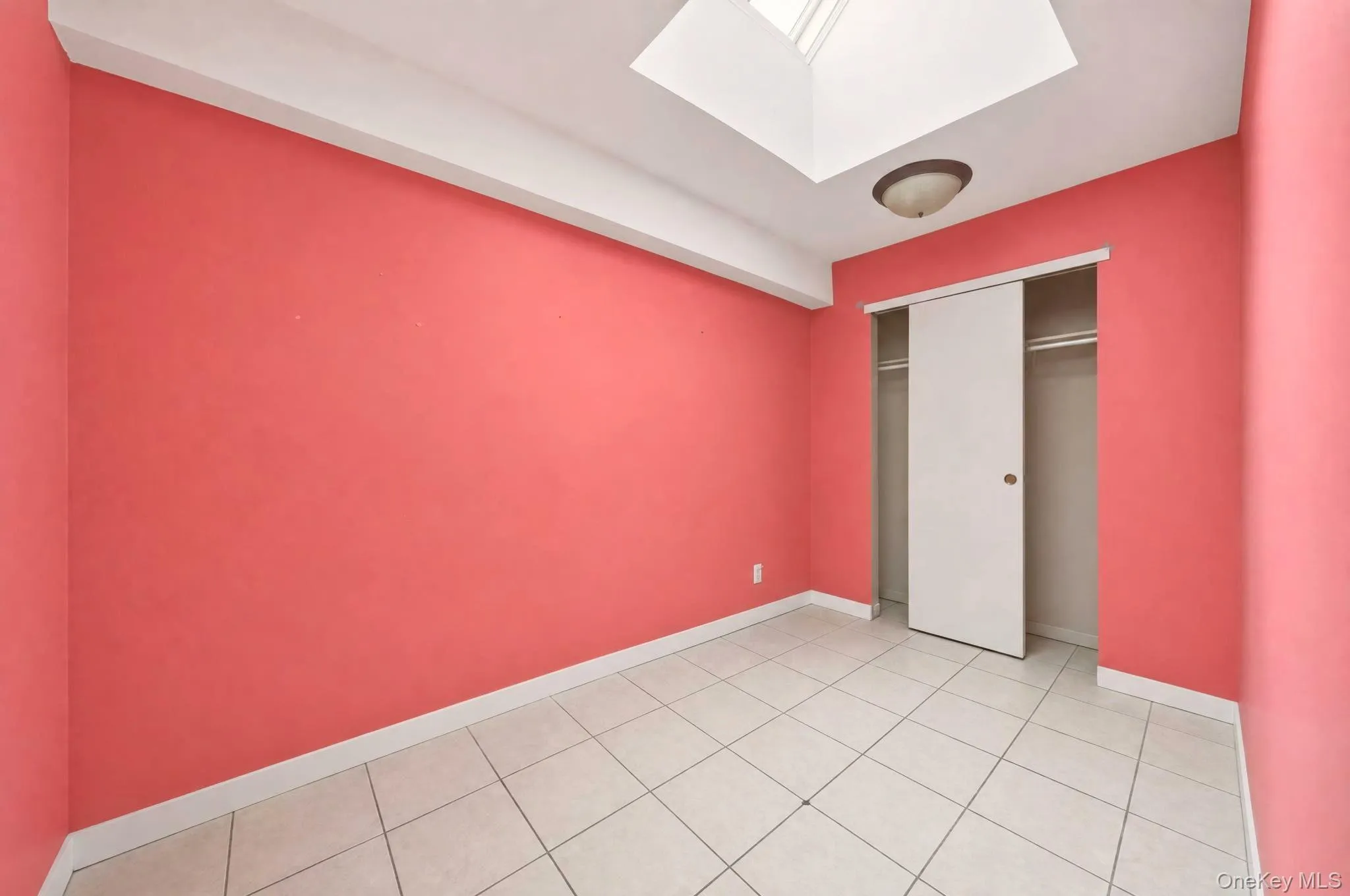 29 Tappen Court, New York, NY, 3 Bedrooms Bedrooms, 5 Rooms Rooms,1 BathroomBathrooms,Residential,For Rent,Tappen,0,1032085 29 Tappen Court, New York, NY, 3 Bedrooms Bedrooms, 5 Rooms Rooms,1 BathroomBathrooms,Residential,For Rent,Tappen,0,1032085