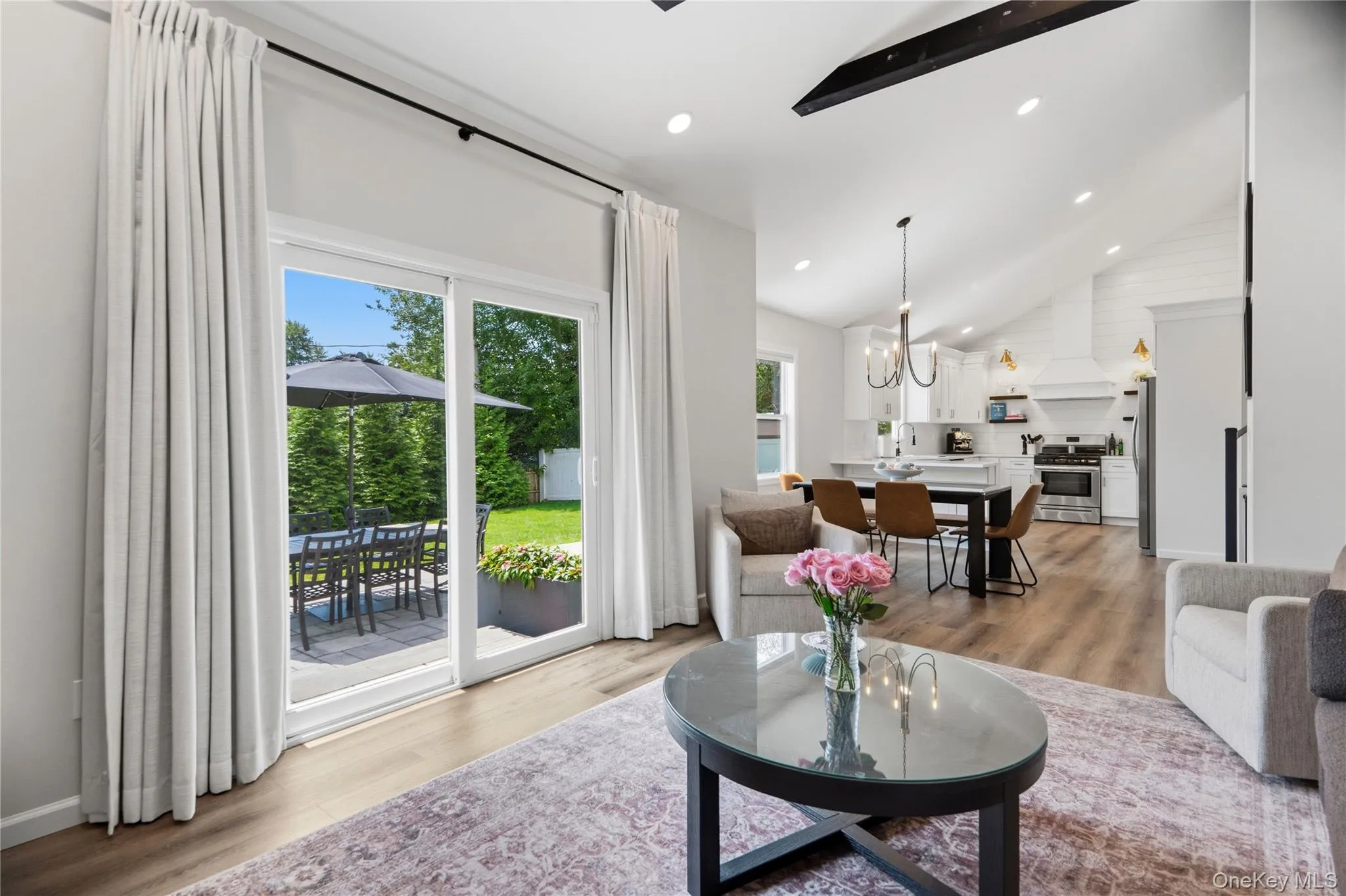 14 Elder Drive, Smithtown, NY, 3 Bedrooms Bedrooms, 7 Rooms Rooms,2 BathroomsBathrooms,Residential,For Rent,Elder,0,1032087 14 Elder Drive, Smithtown, NY, 3 Bedrooms Bedrooms, 7 Rooms Rooms,2 BathroomsBathrooms,Residential,For Rent,Elder,0,1032087