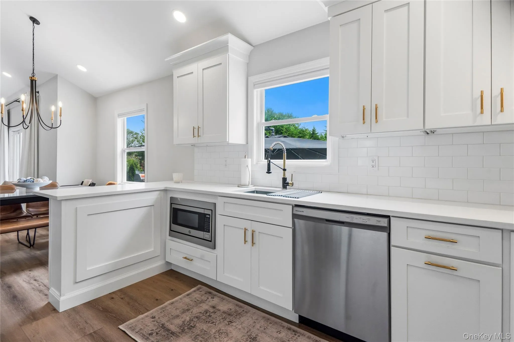 14 Elder Drive, Smithtown, NY, 3 Bedrooms Bedrooms, 7 Rooms Rooms,2 BathroomsBathrooms,Residential,For Rent,Elder,0,1032087 14 Elder Drive, Smithtown, NY, 3 Bedrooms Bedrooms, 7 Rooms Rooms,2 BathroomsBathrooms,Residential,For Rent,Elder,0,1032087