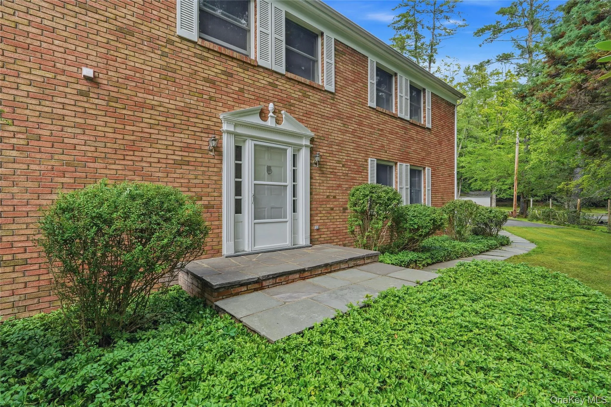 2320 Glasco Turnpike, Woodstock, NY, 8 Bedrooms Bedrooms, 17 Rooms Rooms,5 BathroomsBathrooms,Residential,For Rent,Glasco,0,1032089 2320 Glasco Turnpike, Woodstock, NY, 8 Bedrooms Bedrooms, 17 Rooms Rooms,5 BathroomsBathrooms,Residential,For Rent,Glasco,0,1032089