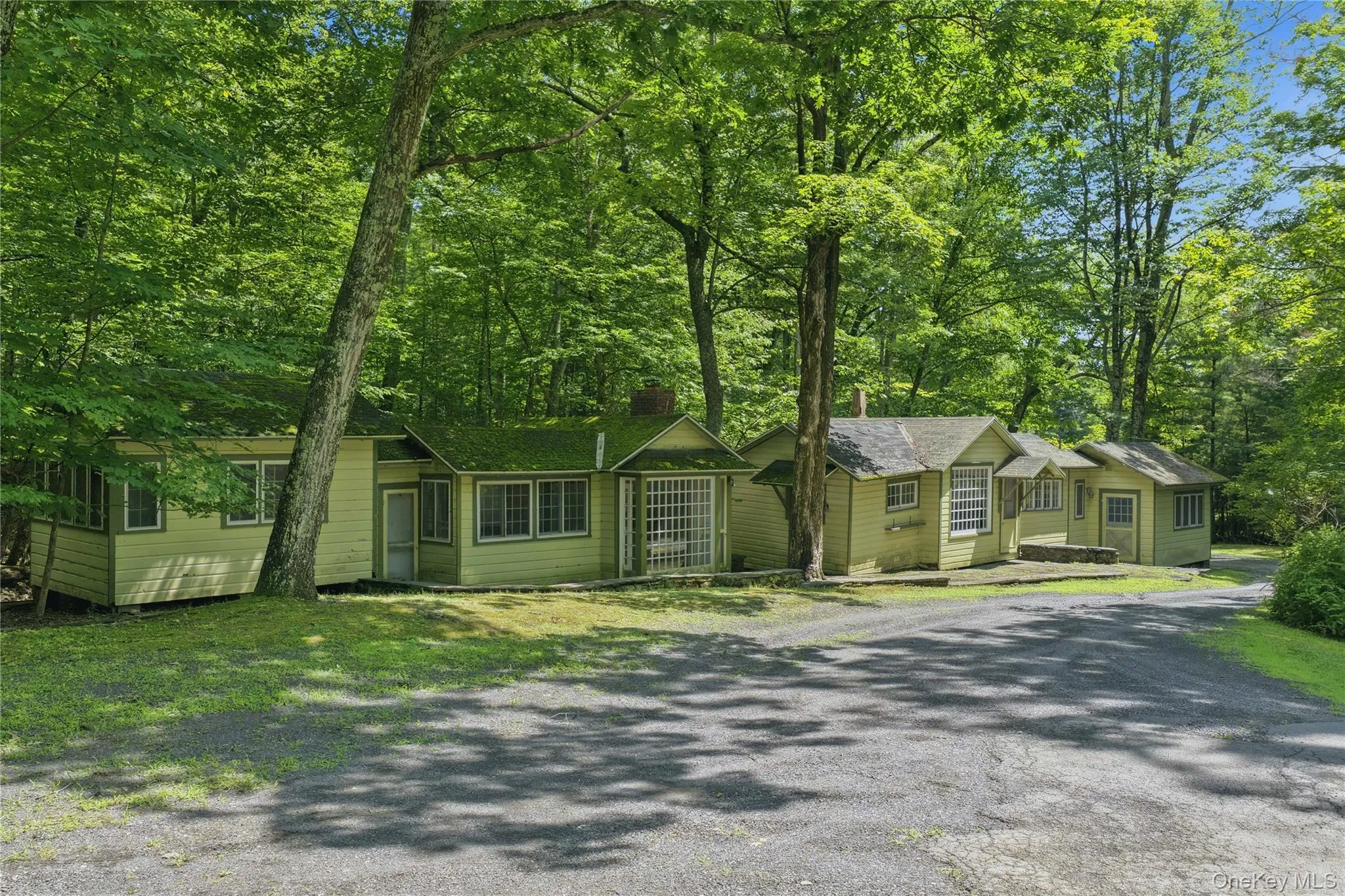 2320 Glasco Turnpike, Woodstock, NY, 8 Bedrooms Bedrooms, 17 Rooms Rooms,5 BathroomsBathrooms,Residential,For Rent,Glasco,0,1032089 2320 Glasco Turnpike, Woodstock, NY, 8 Bedrooms Bedrooms, 17 Rooms Rooms,5 BathroomsBathrooms,Residential,For Rent,Glasco,0,1032089