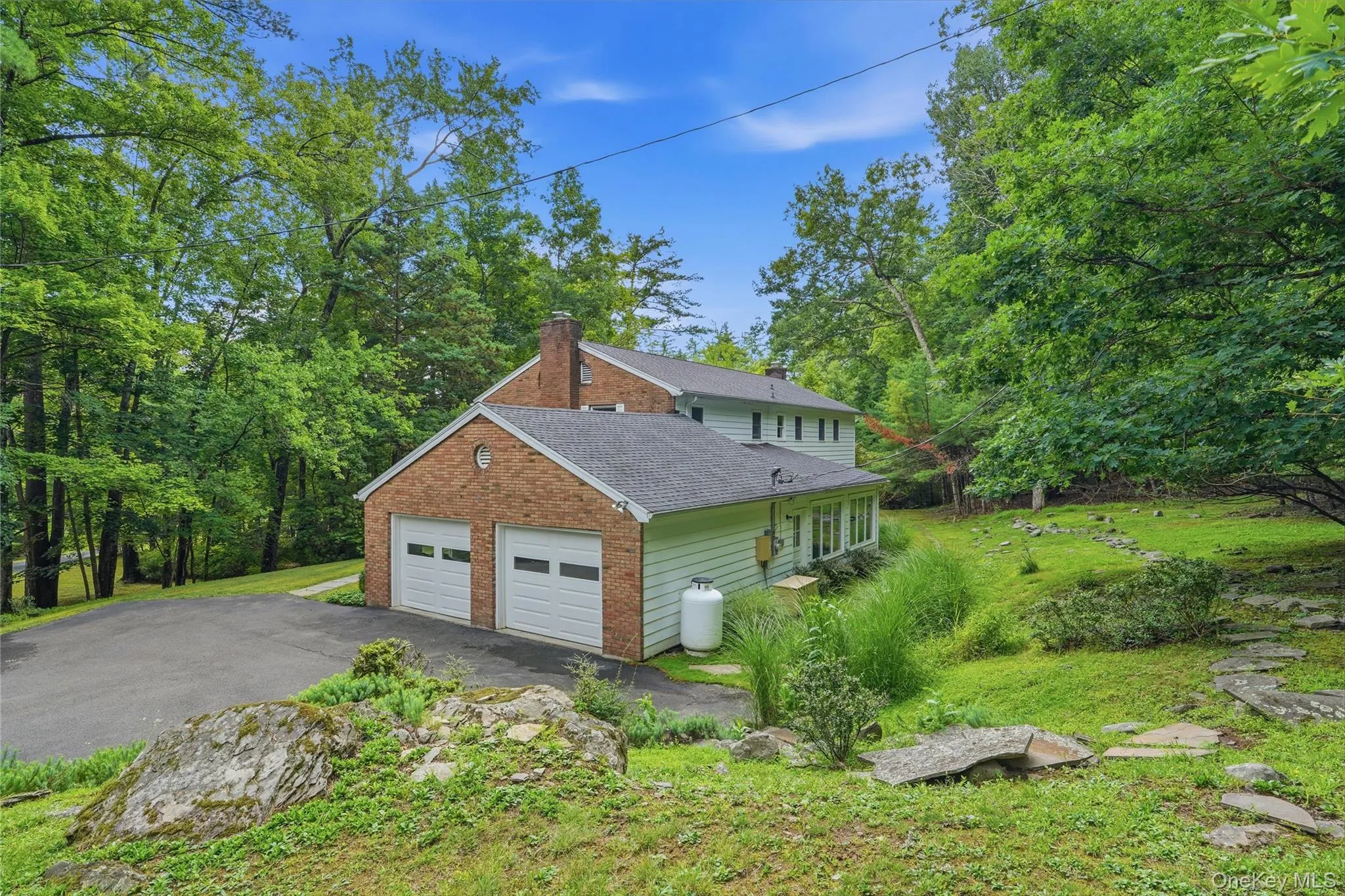 2320 Glasco Turnpike, Woodstock, NY, 8 Bedrooms Bedrooms, 17 Rooms Rooms,5 BathroomsBathrooms,Residential,For Rent,Glasco,0,1032089 2320 Glasco Turnpike, Woodstock, NY, 8 Bedrooms Bedrooms, 17 Rooms Rooms,5 BathroomsBathrooms,Residential,For Rent,Glasco,0,1032089