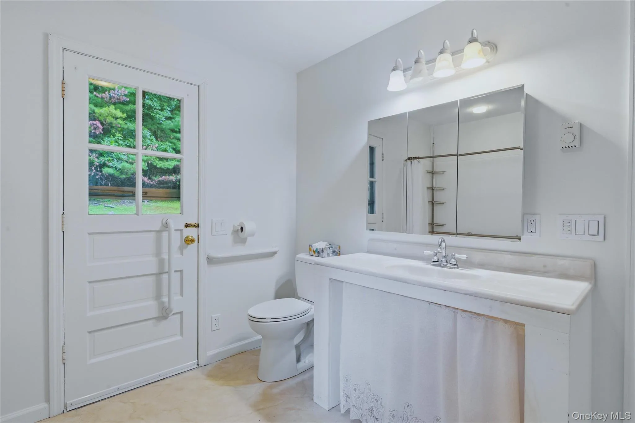 2320 Glasco Turnpike, Woodstock, NY, 8 Bedrooms Bedrooms, 17 Rooms Rooms,5 BathroomsBathrooms,Residential,For Rent,Glasco,0,1032089 2320 Glasco Turnpike, Woodstock, NY, 8 Bedrooms Bedrooms, 17 Rooms Rooms,5 BathroomsBathrooms,Residential,For Rent,Glasco,0,1032089