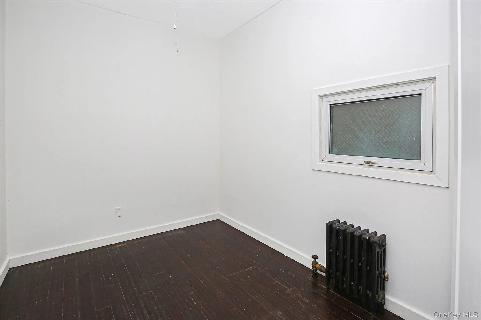 221 Howard Avenue, New York, NY, 3 Bedrooms Bedrooms, 7 Rooms Rooms,2 BathroomsBathrooms,Residential Lease,For Rent,Howard,0,1032090 221 Howard Avenue, New York, NY, 3 Bedrooms Bedrooms, 7 Rooms Rooms,2 BathroomsBathrooms,Residential Lease,For Rent,Howard,0,1032090