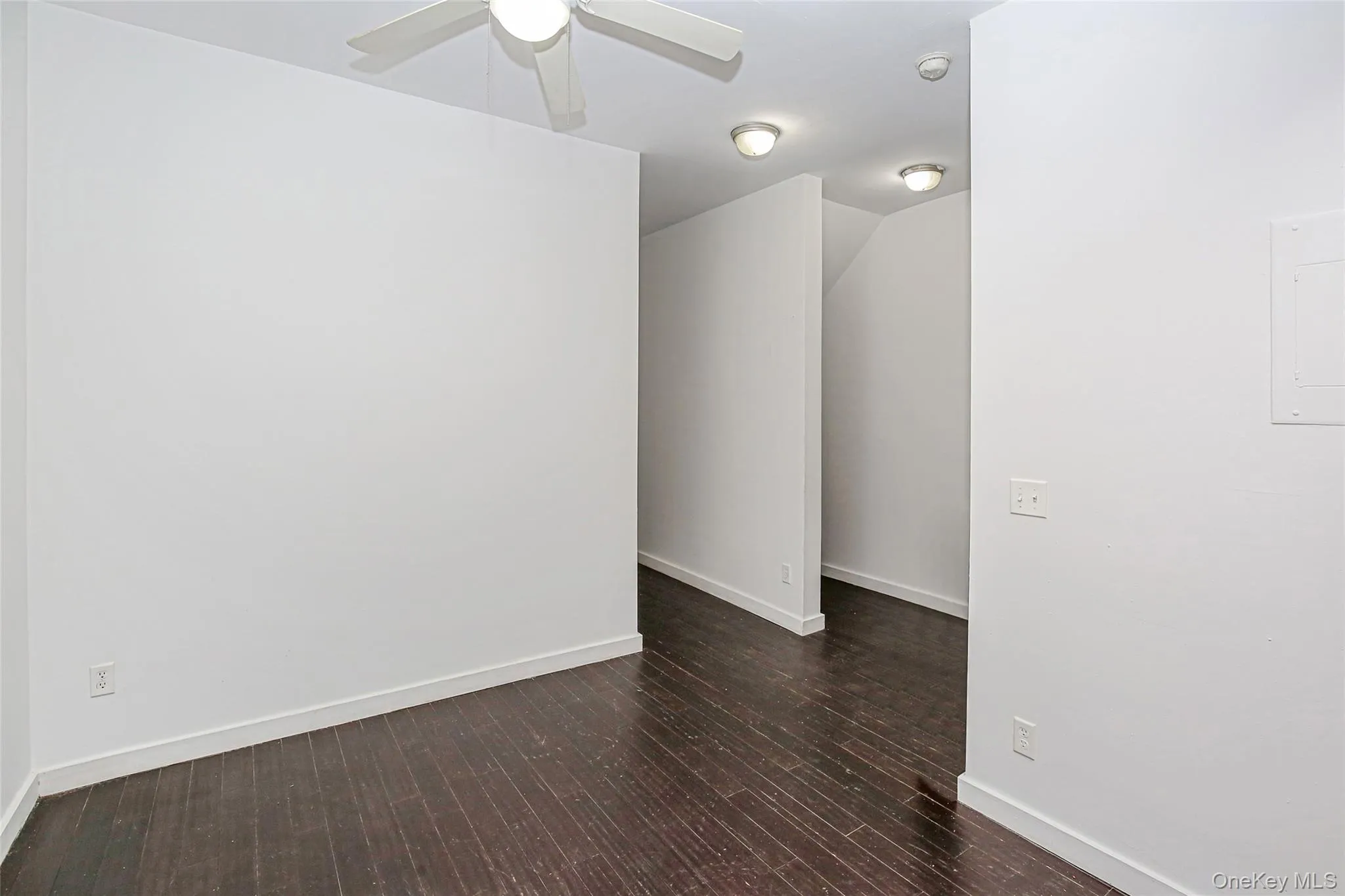 221 Howard Avenue, New York, NY, 3 Bedrooms Bedrooms, 7 Rooms Rooms,2 BathroomsBathrooms,Residential Lease,For Rent,Howard,0,1032090 221 Howard Avenue, New York, NY, 3 Bedrooms Bedrooms, 7 Rooms Rooms,2 BathroomsBathrooms,Residential Lease,For Rent,Howard,0,1032090